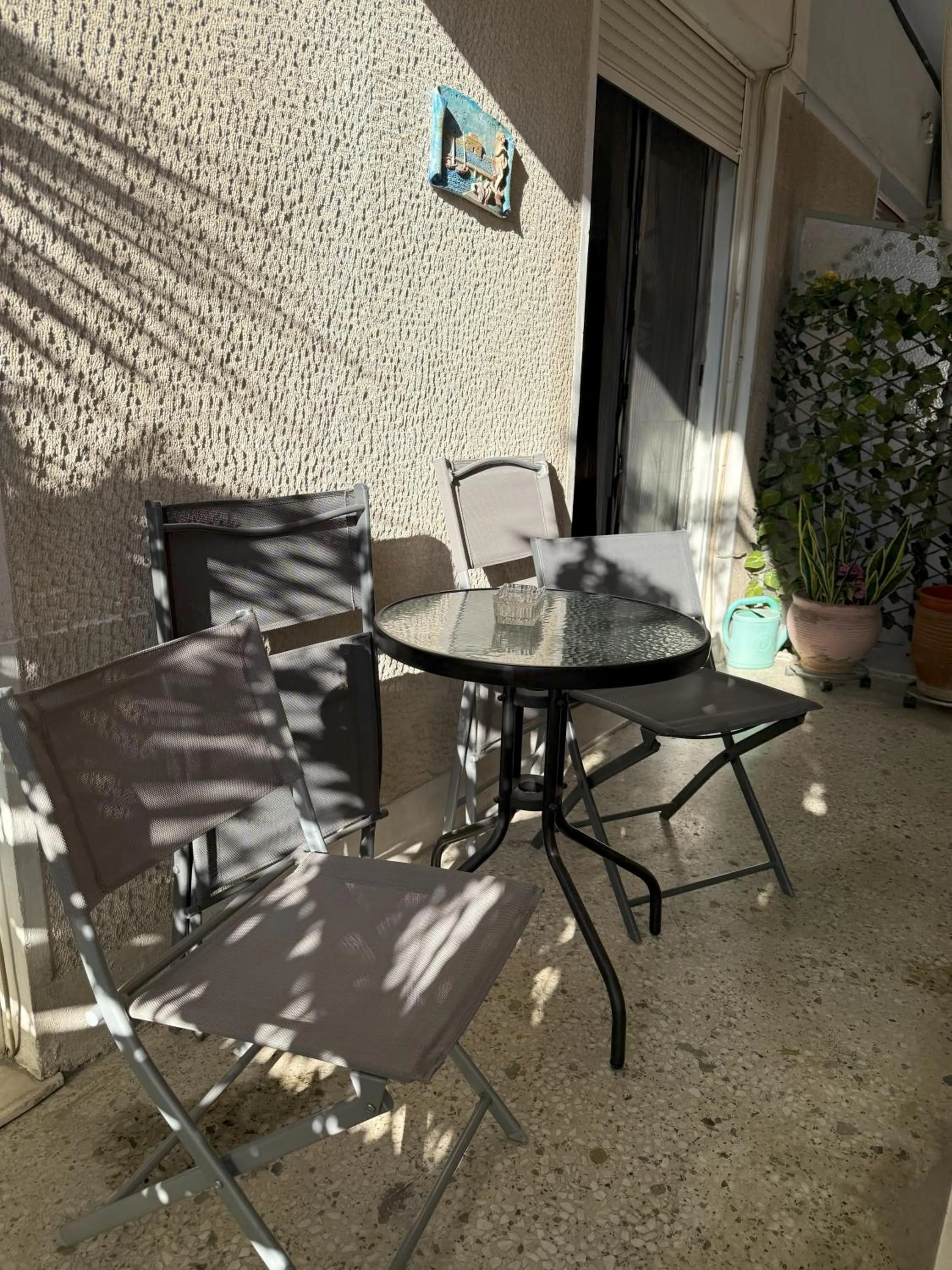 2 Bedrooms Apartment Center of Athens 4 min Subway