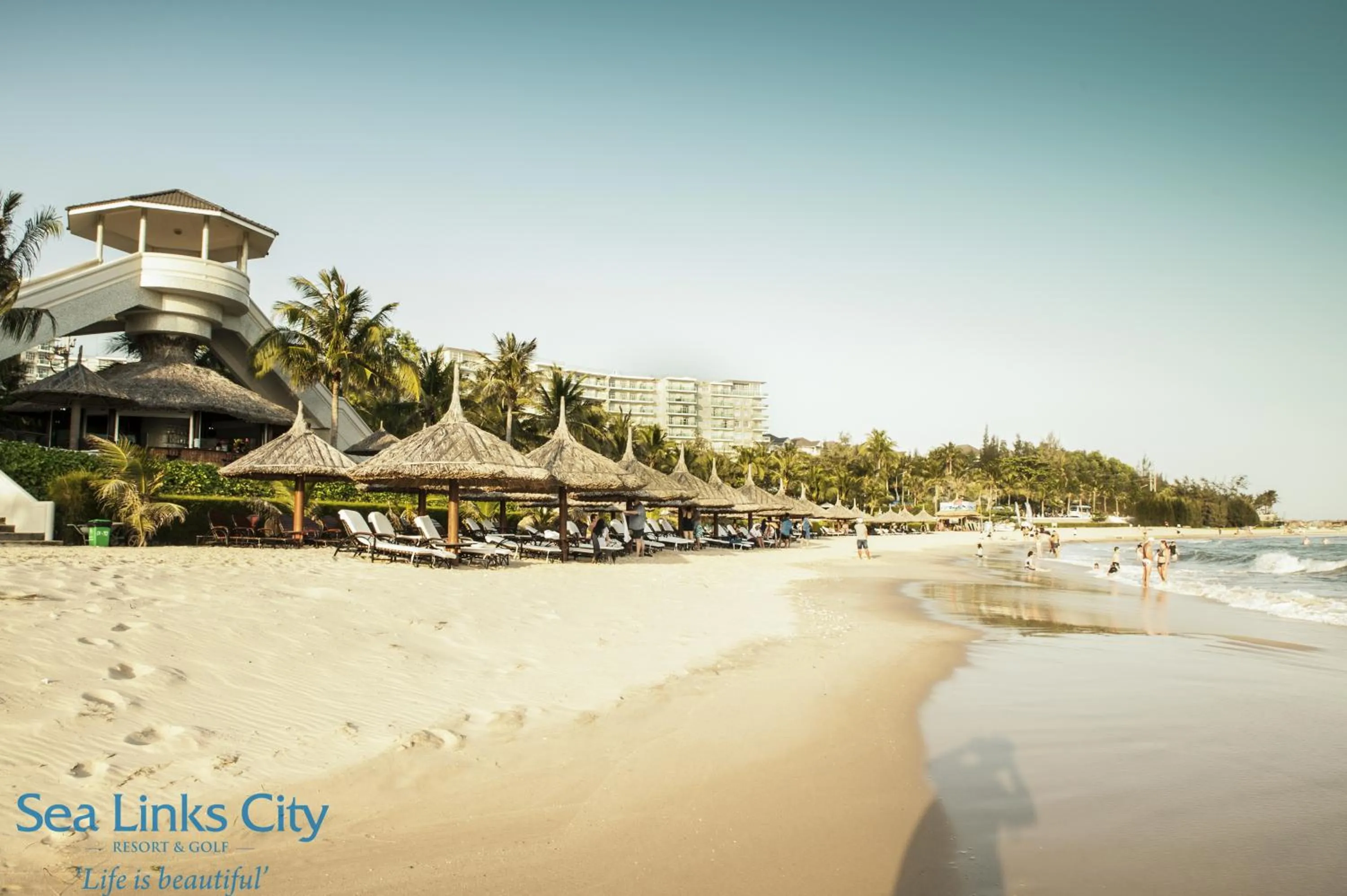 Beach in Ocean Vista