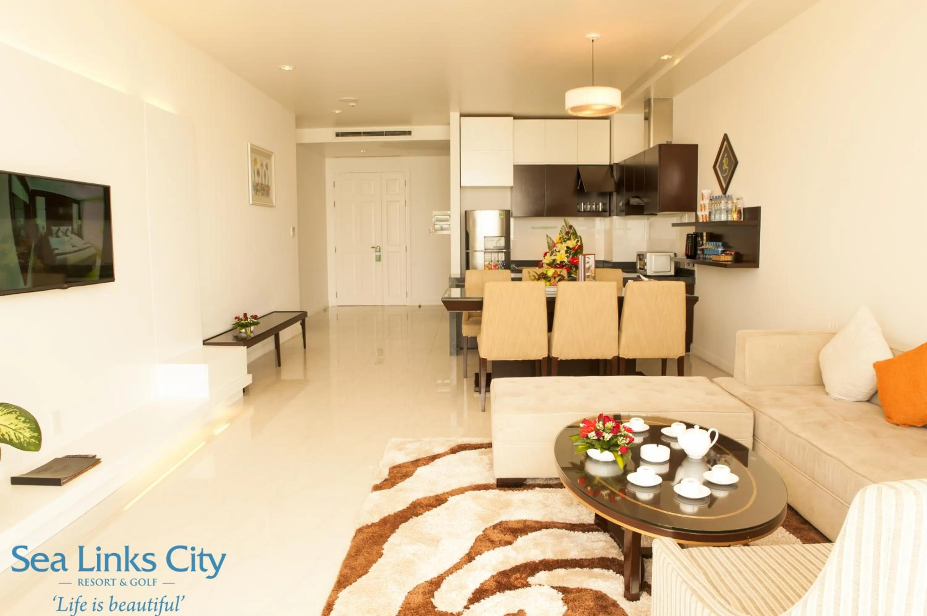 Kitchen or kitchenette in Ocean Vista