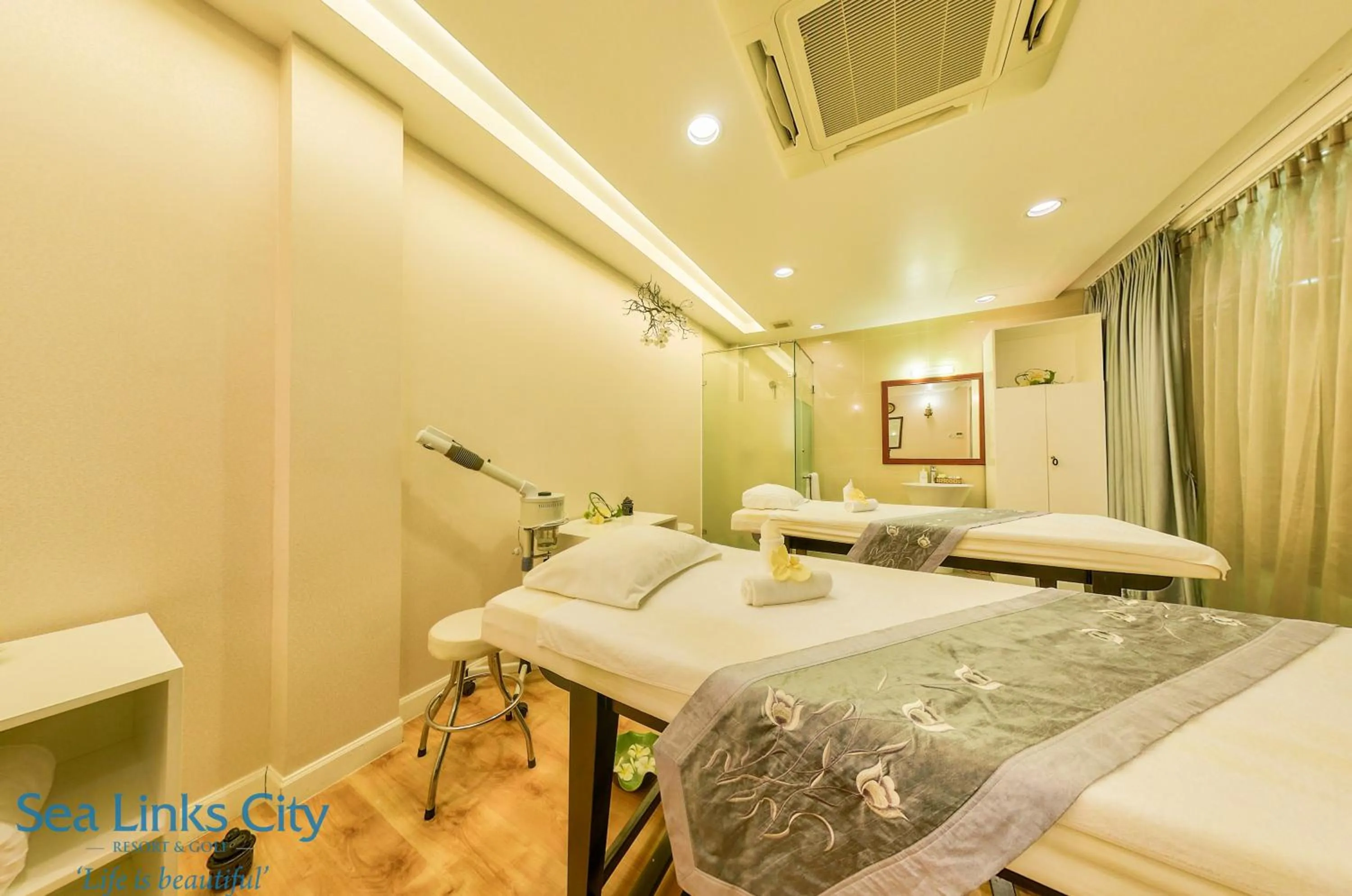 Massage in Ocean Vista