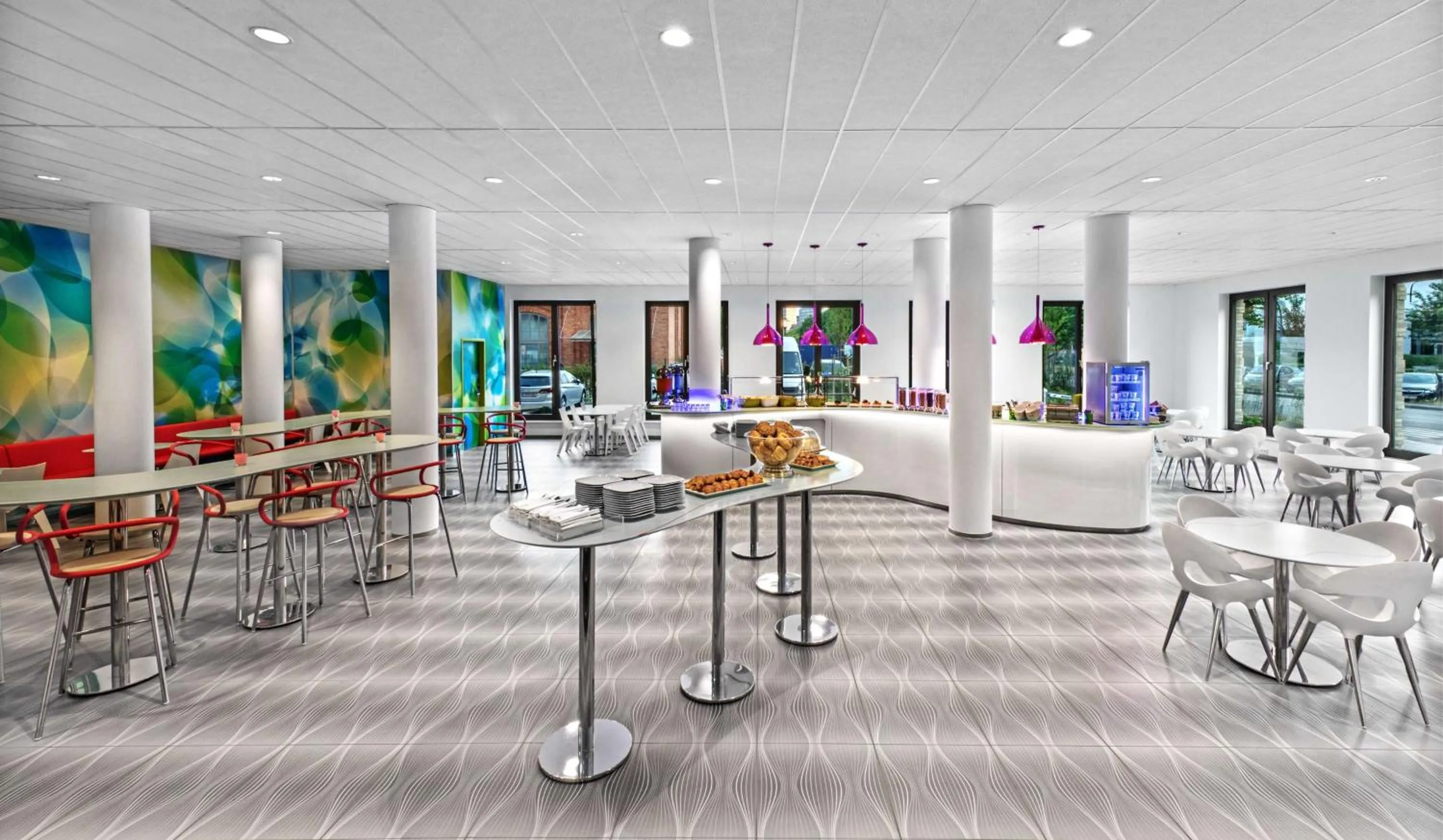 Breakfast in Prize by Radisson, Hamburg City