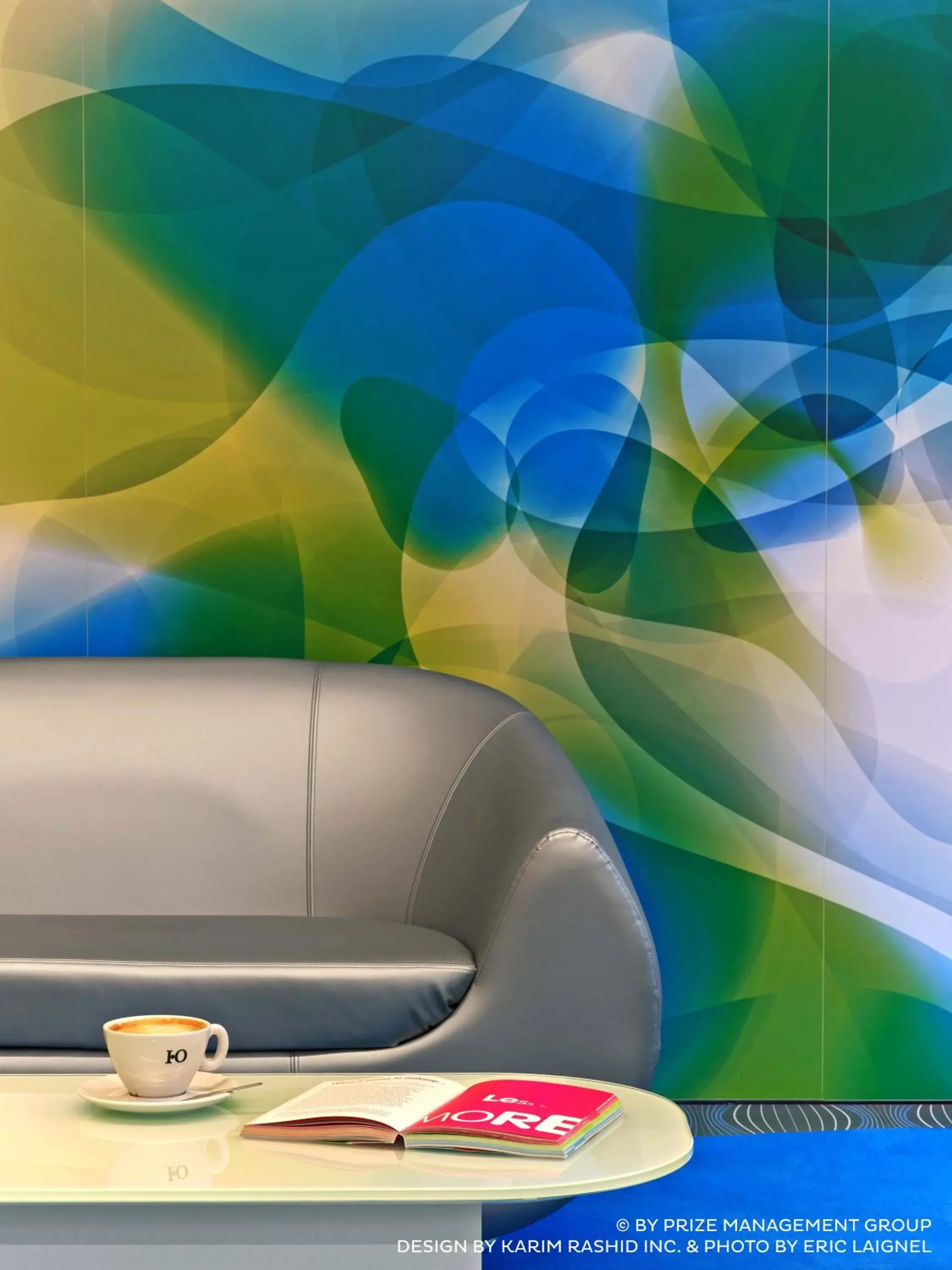 Lounge or bar in Prize by Radisson, Hamburg City Lounge or bar in Prize by Radisson, Hamburg City