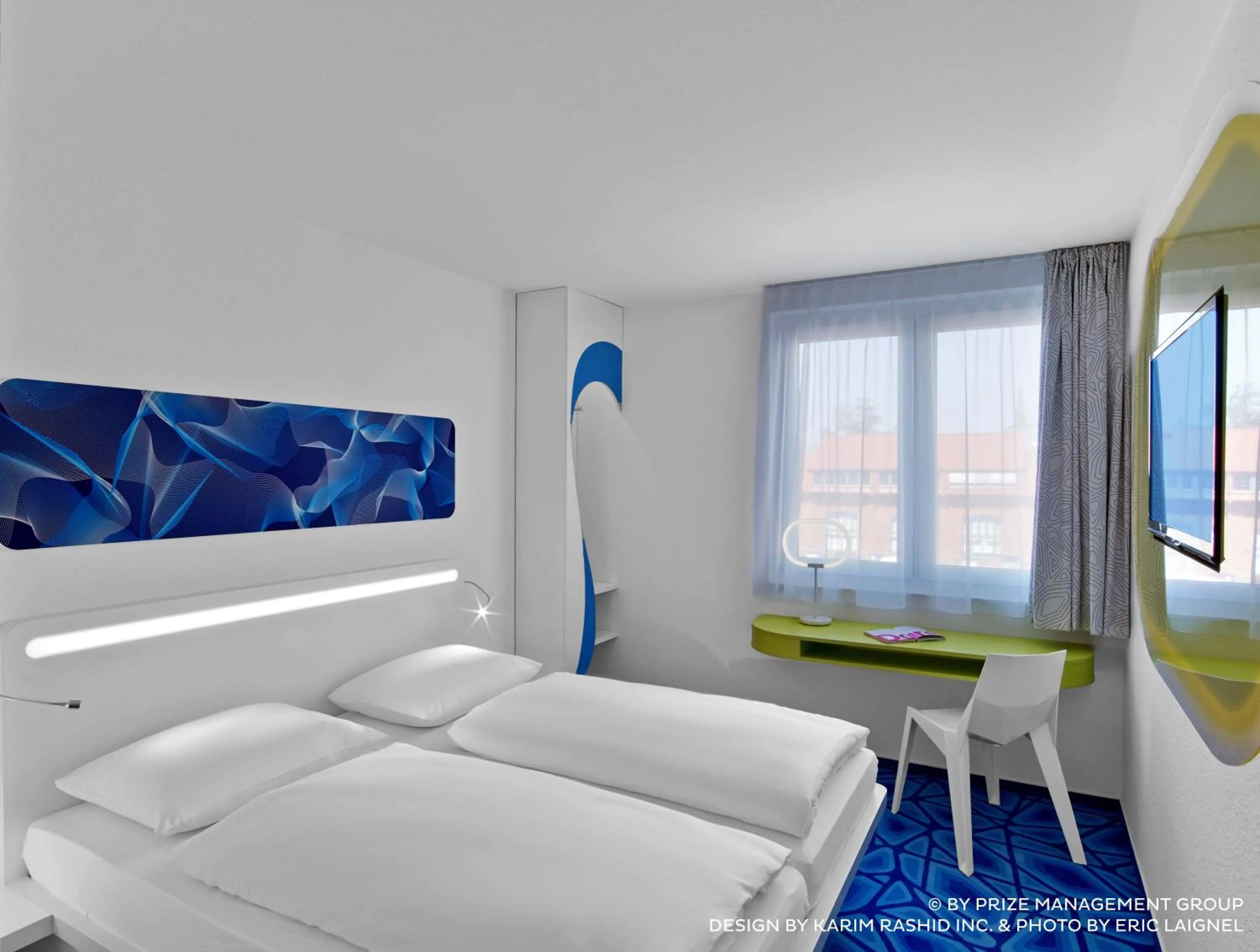 Bed in Prize by Radisson, Hamburg City