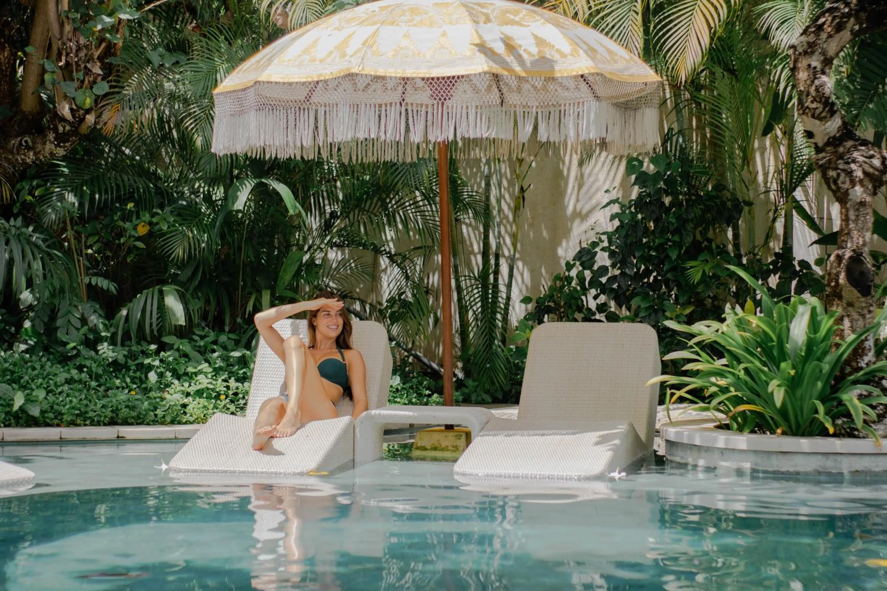 Swimming pool in Amnaya Resort Nusa Dua