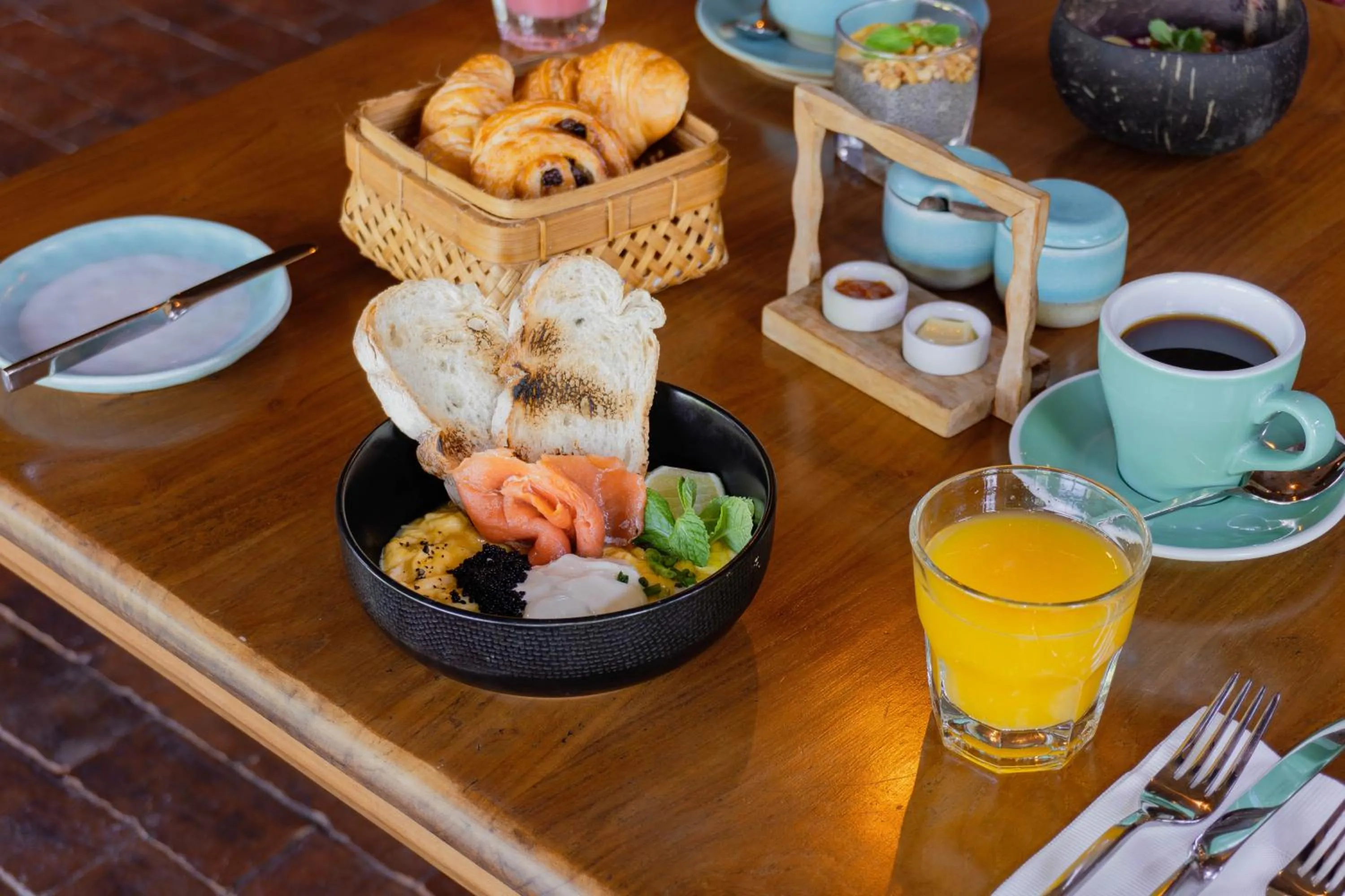 Food and drinks in Amnaya Resort Nusa Dua