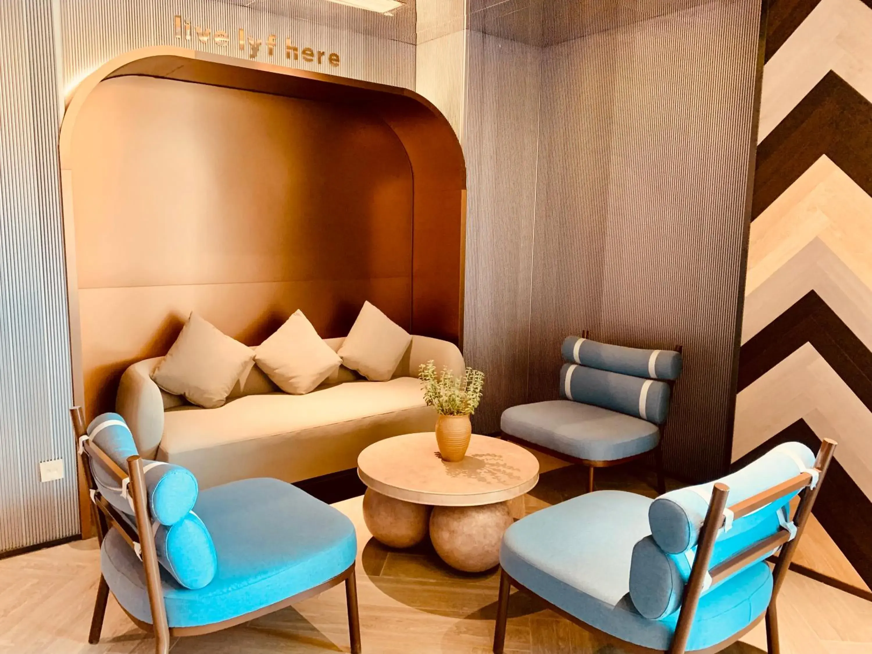 Lobby or reception in lyf Dayanta Xi'an by the Ascott Limited free gym & free park & free laundry room Lobby or reception in lyf Dayanta Xi'an by the Ascott Limited free gym & free park & free laundry room