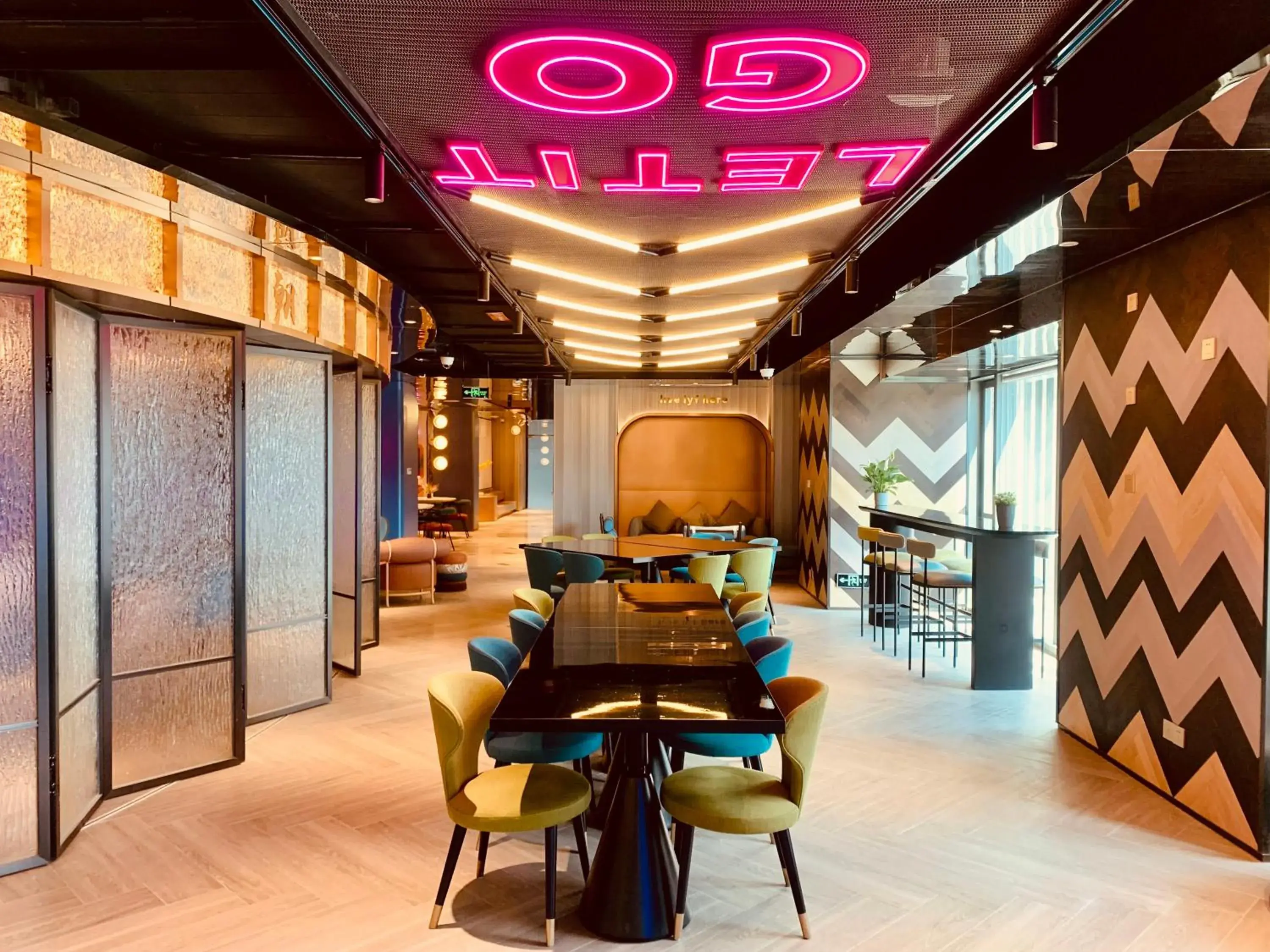 Lobby or reception in lyf Dayanta Xi'an by the Ascott Limited free gym & free park & free laundry room Lobby or reception in lyf Dayanta Xi'an by the Ascott Limited free gym & free park & free laundry room