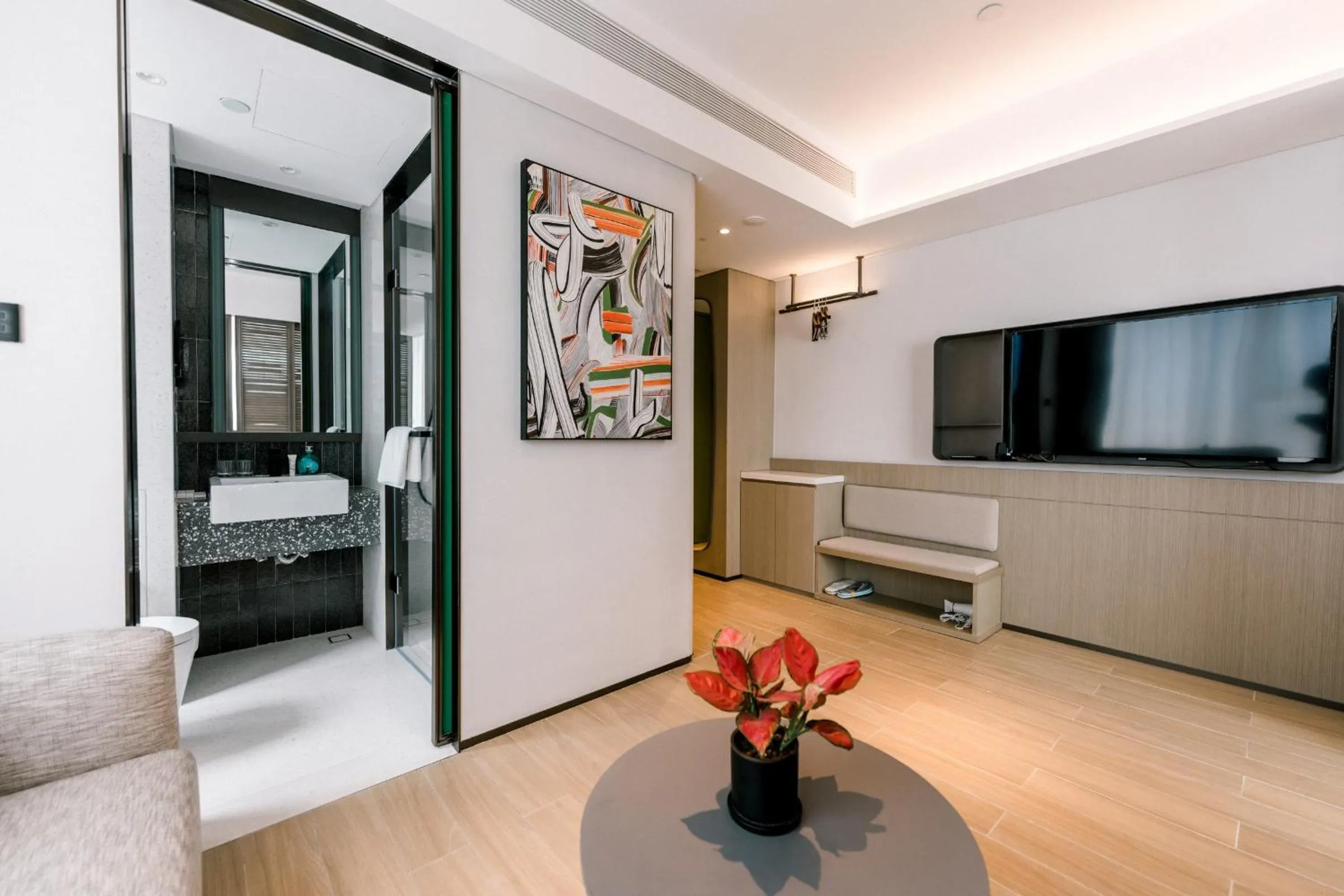 TV and multimedia in lyf Dayanta Xi'an by the Ascott Limited free gym & free park & free laundry room