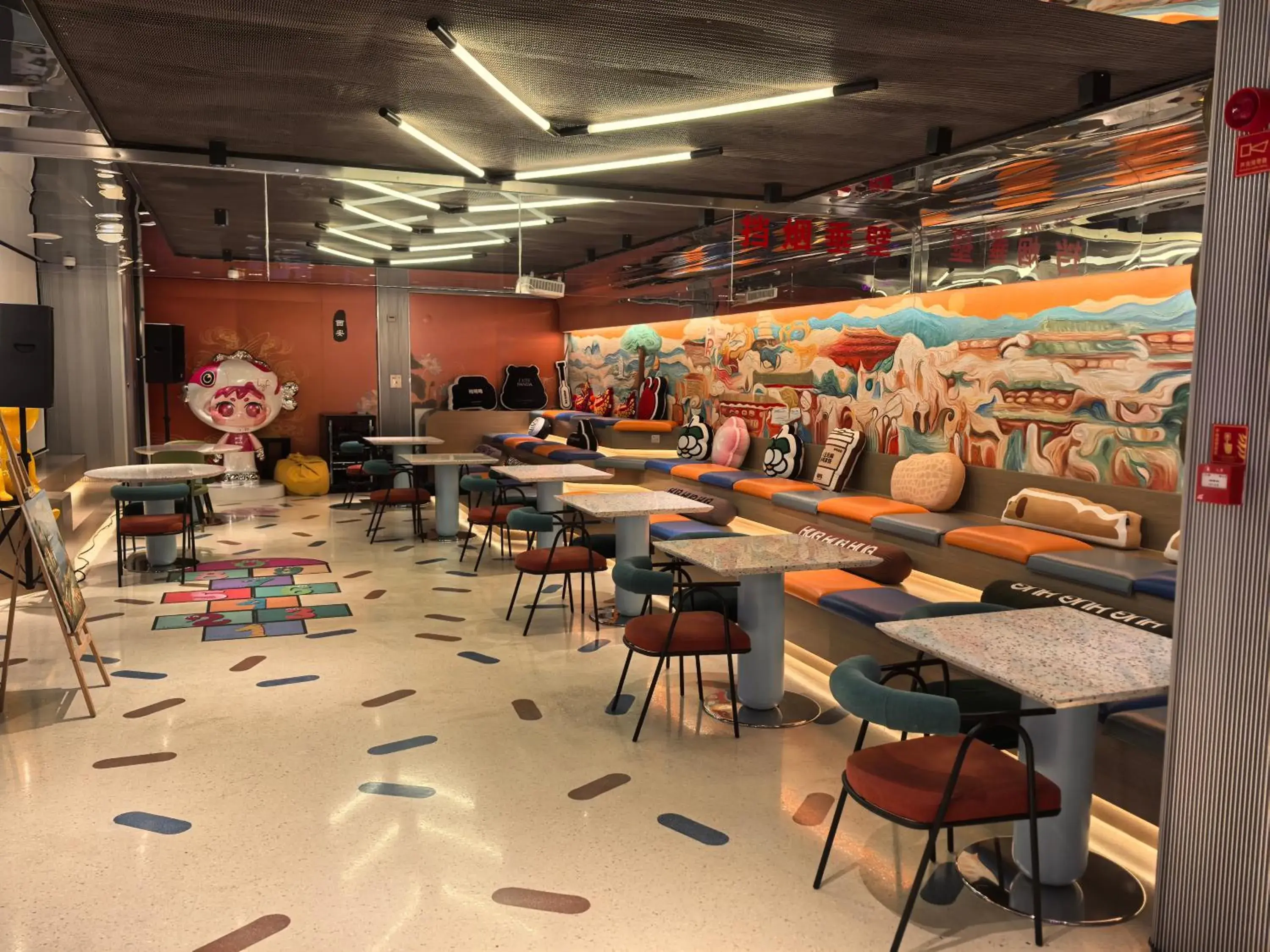 Restaurant/places to eat in lyf Dayanta Xi'an by the Ascott Limited free gym & free park & free laundry room Restaurant/places to eat in lyf Dayanta Xi'an by the Ascott Limited free gym & free park & free laundry room