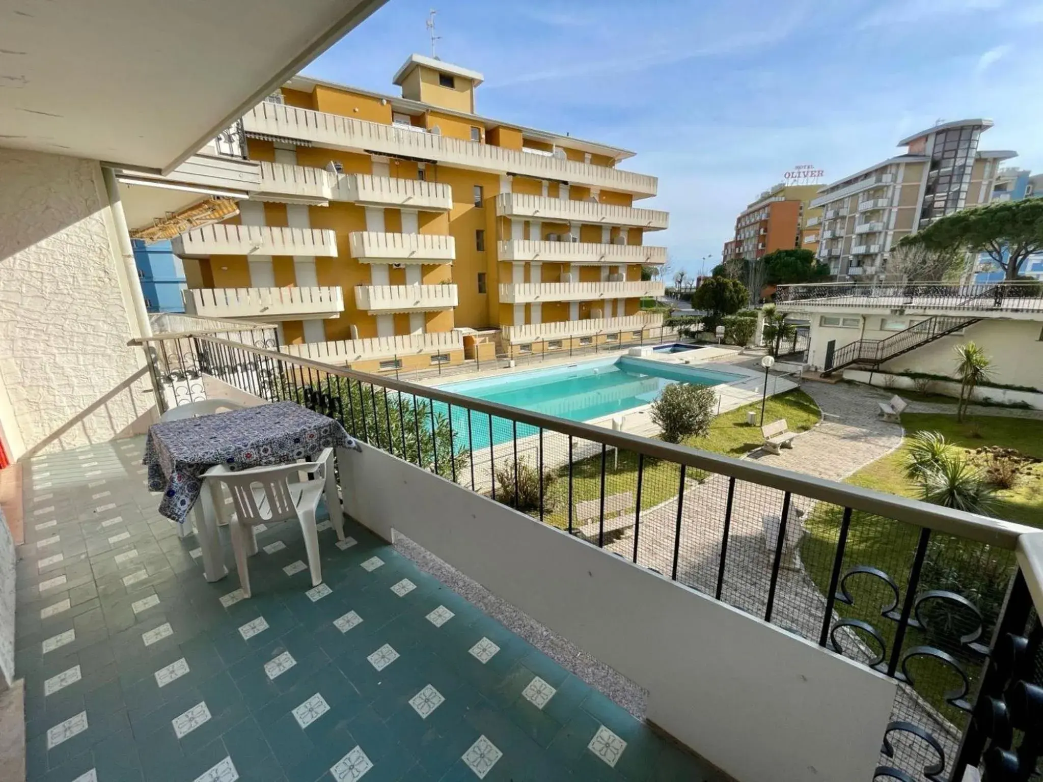 Flat with shared pool-Beahost Flat with shared pool-Beahost