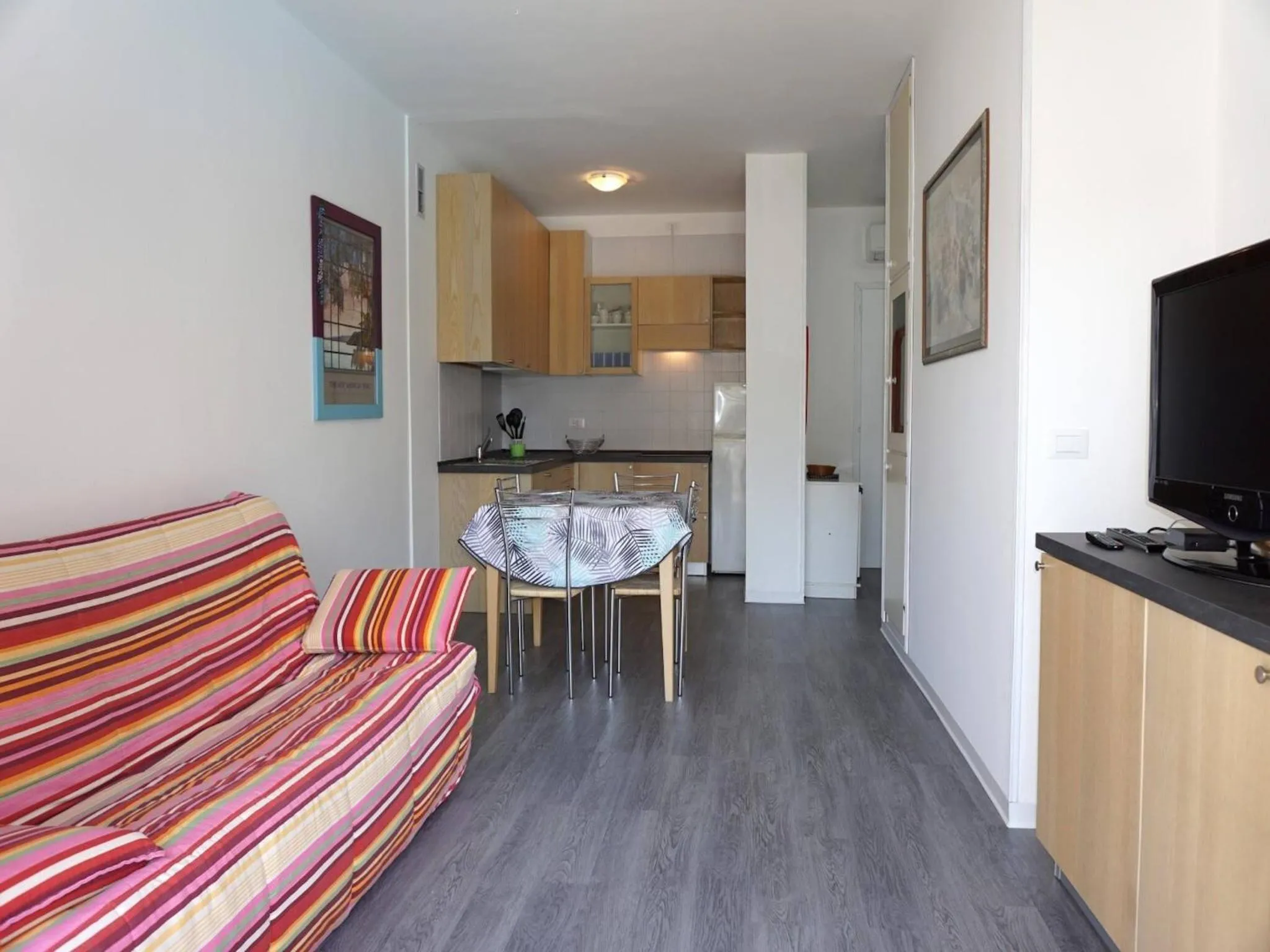 Flat with shared pool-Beahost