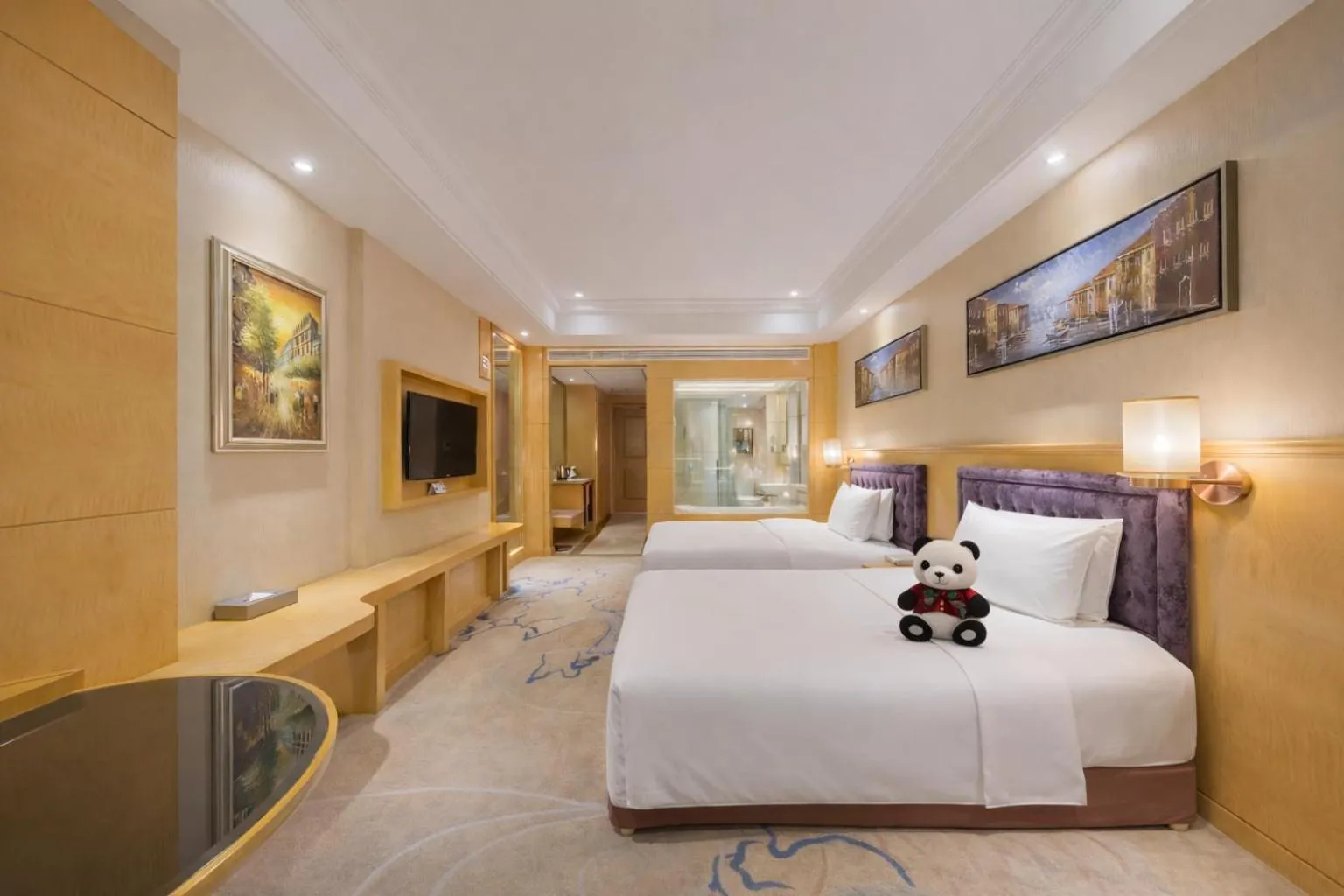 Twin Room in Sofis Jinyuan Hotel