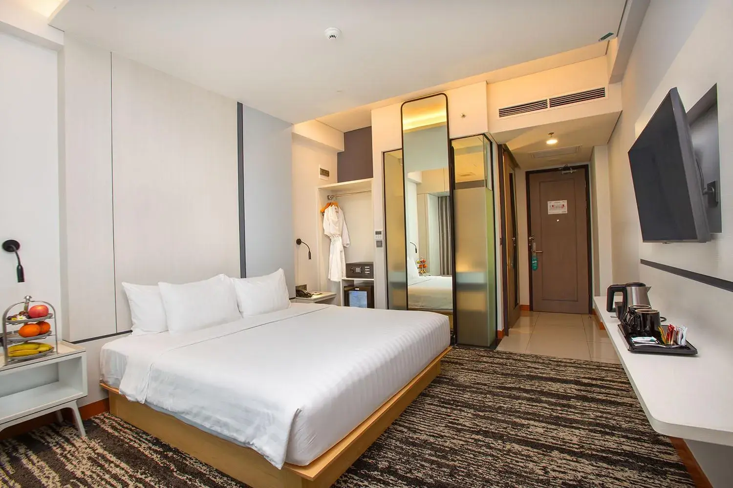 Bedroom, Bed in THE 1O1 Jakarta Airport CBC Bedroom, Bed in THE 1O1 Jakarta Airport CBC