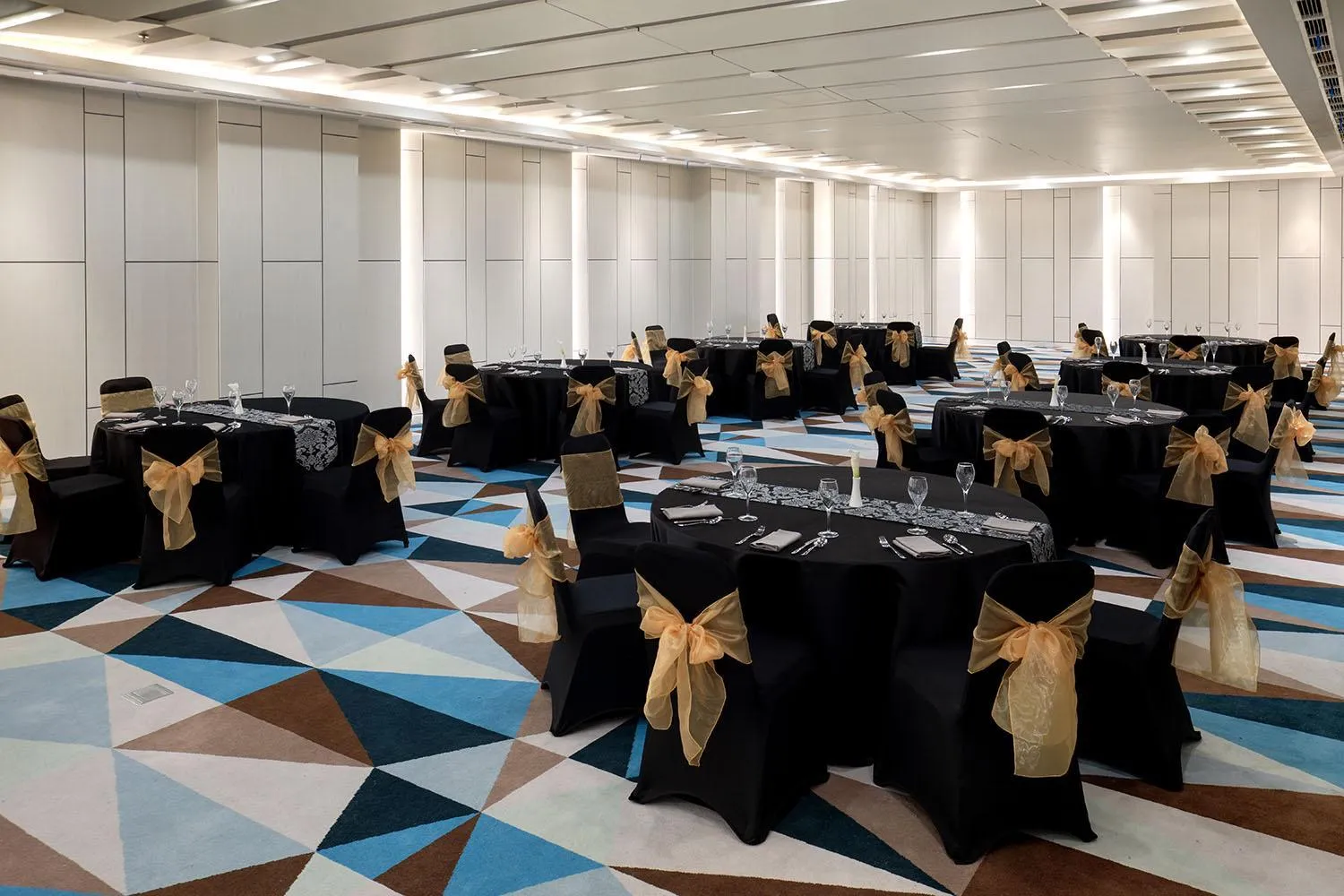 Meeting/conference room in THE 1O1 Jakarta Airport CBC