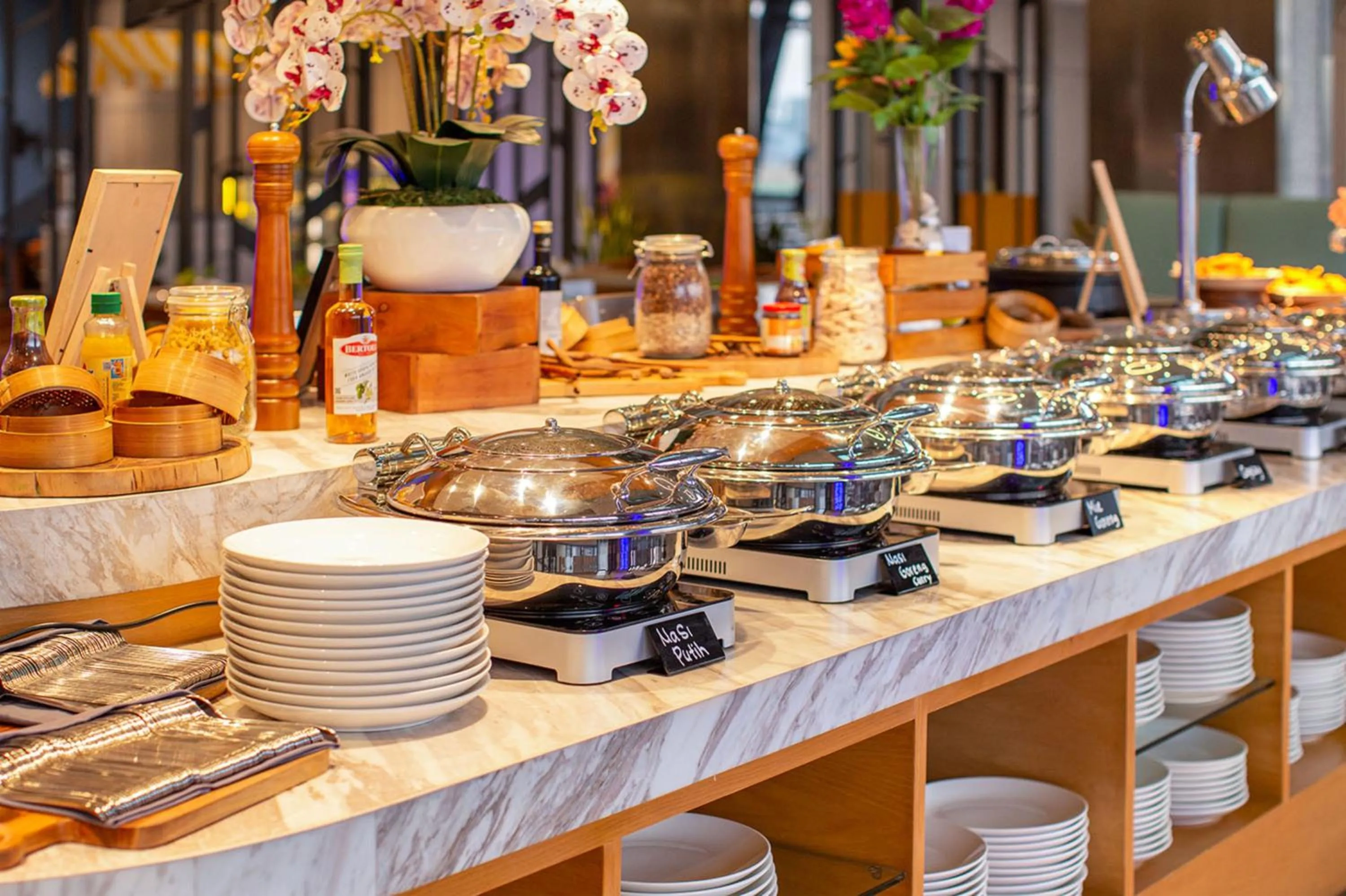 Breakfast in THE 1O1 Jakarta Airport CBC