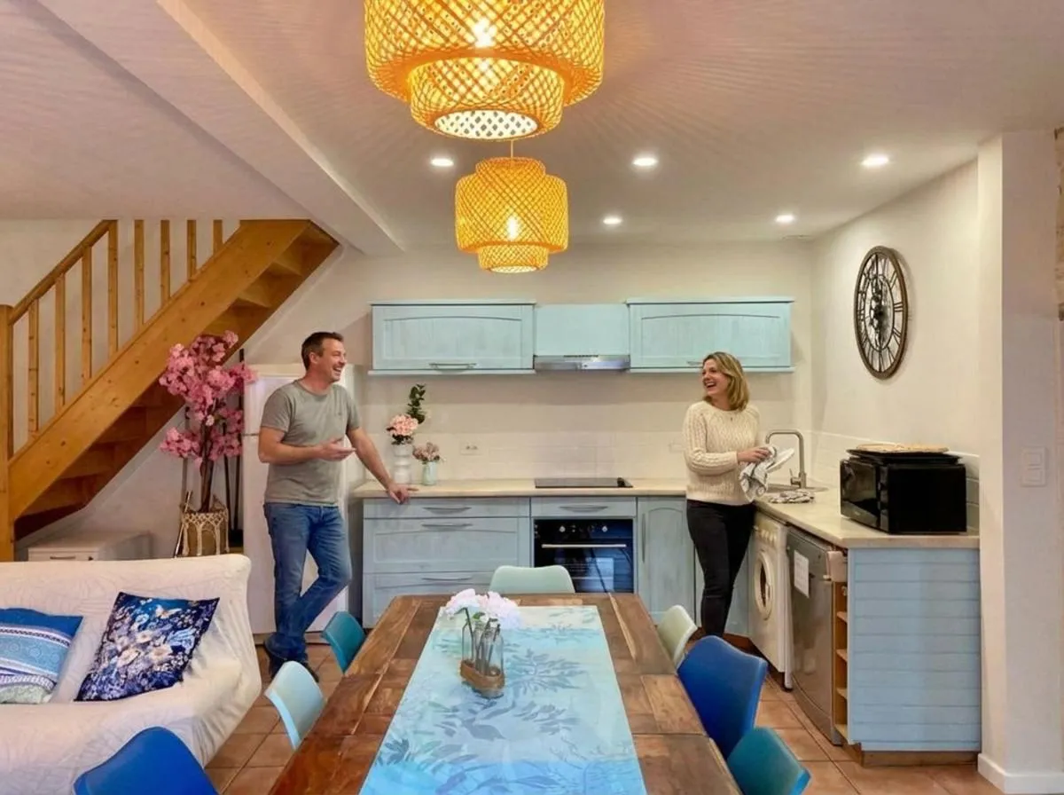 La Villa des Roses Gîte Chambres d'hôtes Piscine chauffée