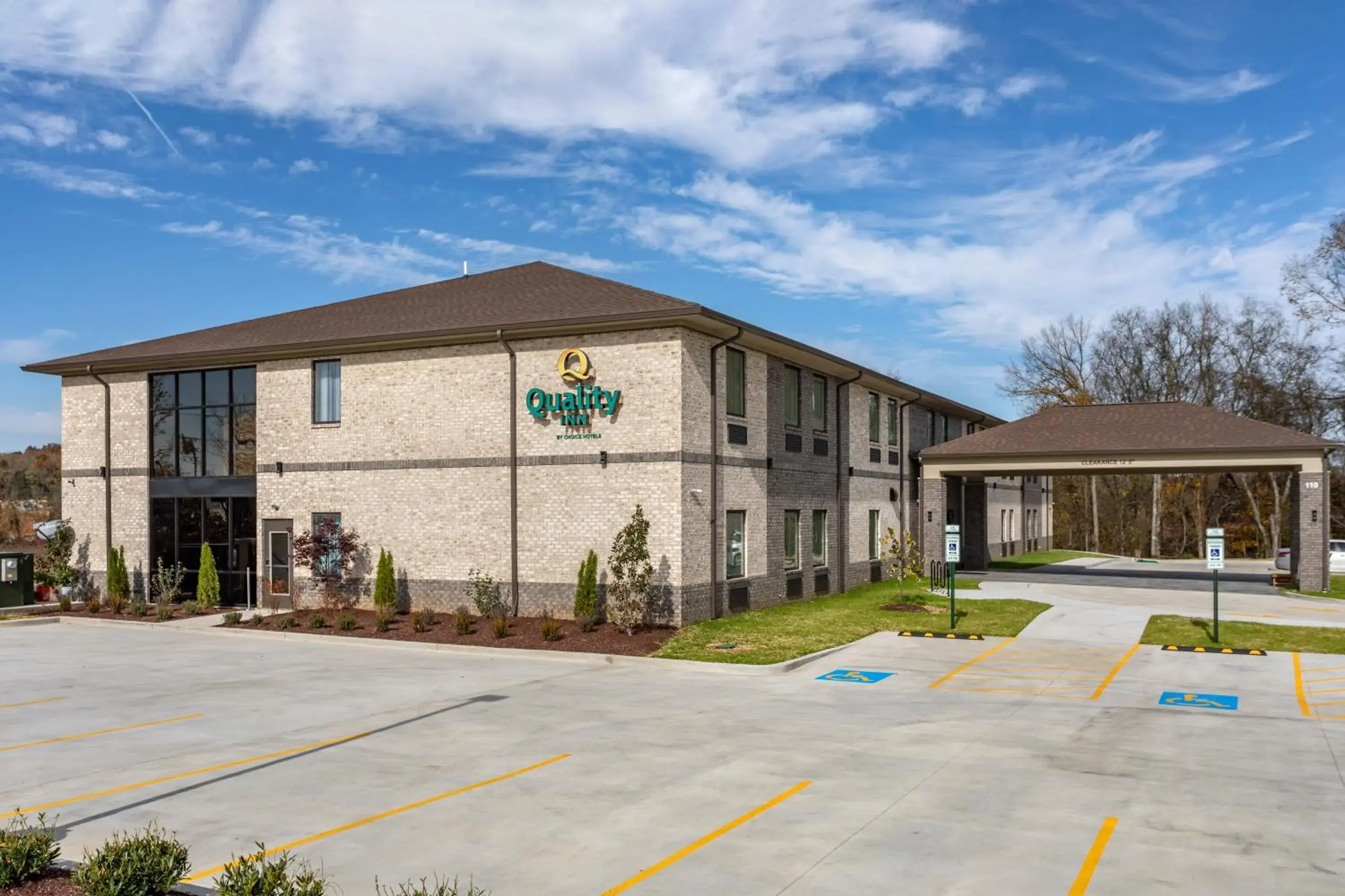 Property building in Quality Inn Lebanon - Nashville Area Property building in Quality Inn Lebanon - Nashville Area