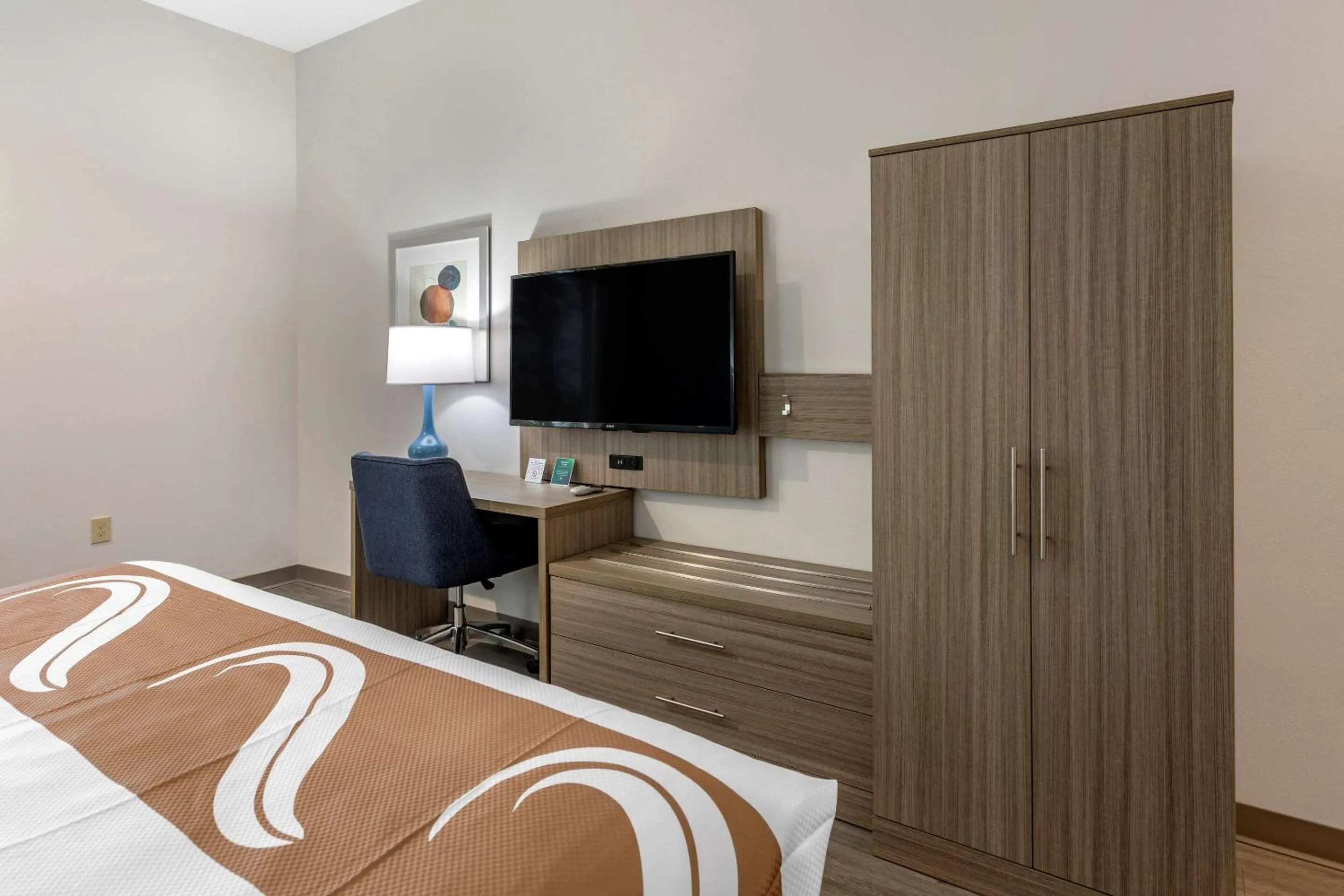 Photo of the whole room in Quality Inn Lebanon - Nashville Area