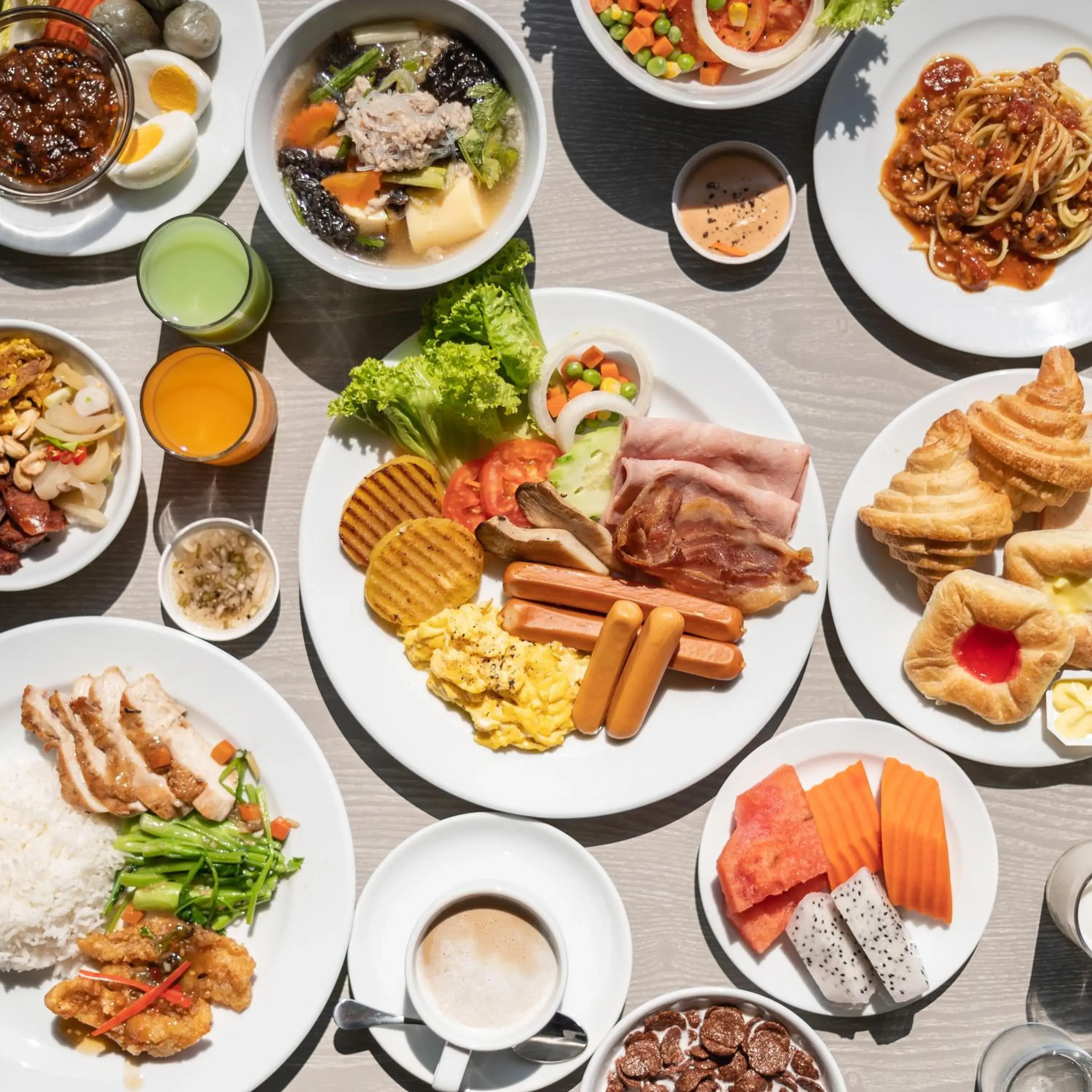 Breakfast in Manhattan Pattaya Hotel - SHA Extra Plus