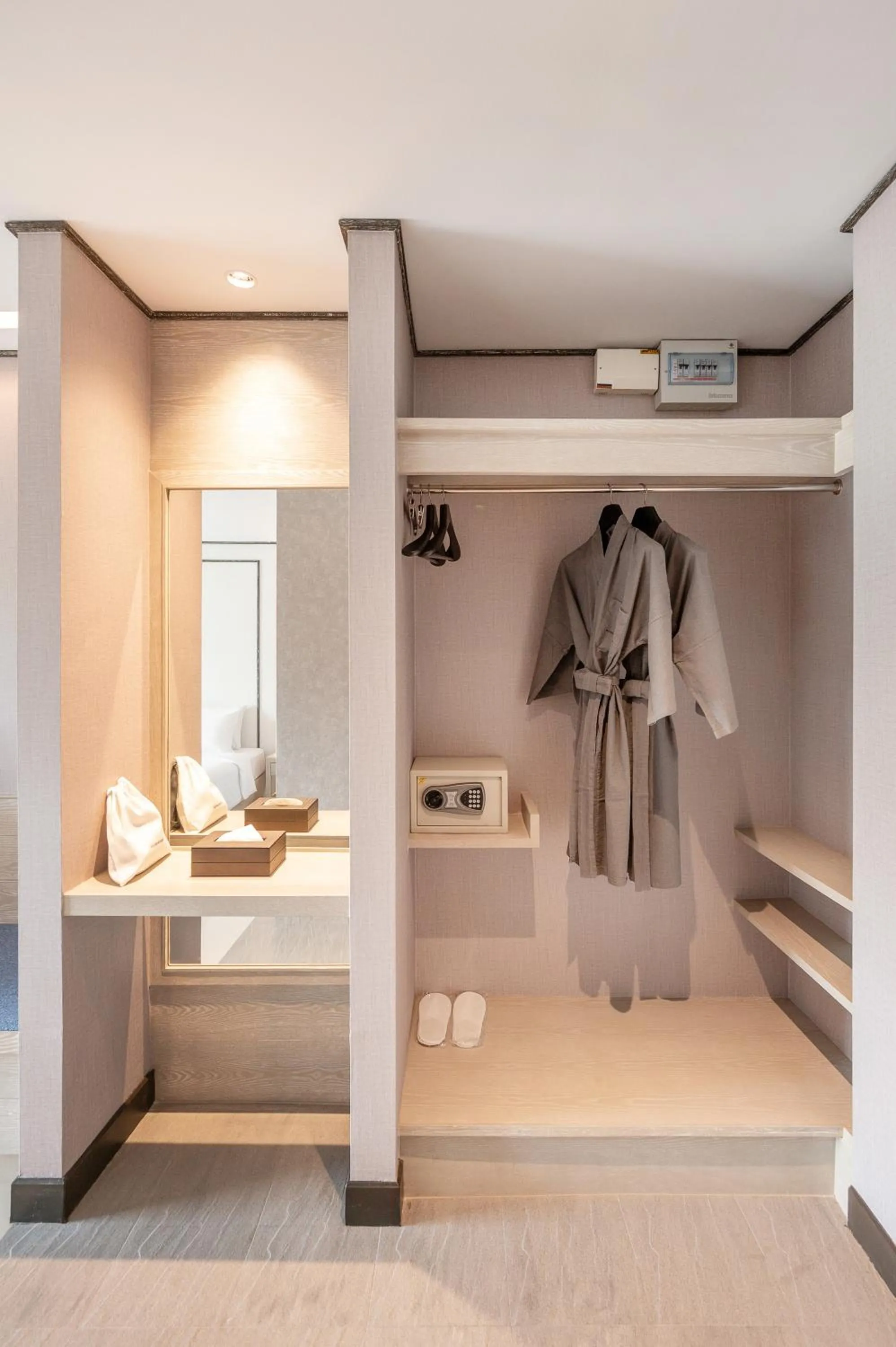 wardrobe in Manhattan Pattaya Hotel - SHA Extra Plus