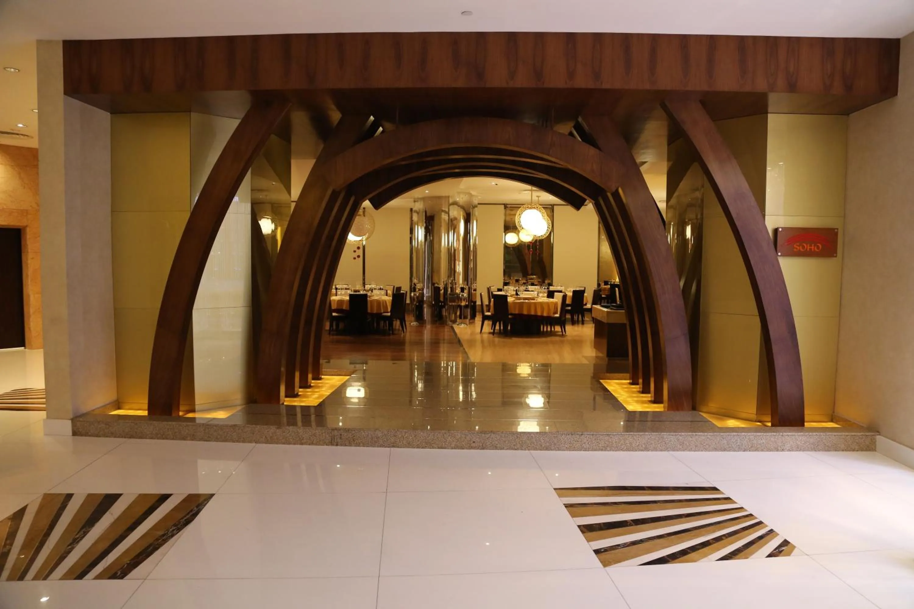 Restaurant/places to eat in Lagos Continental Hotel