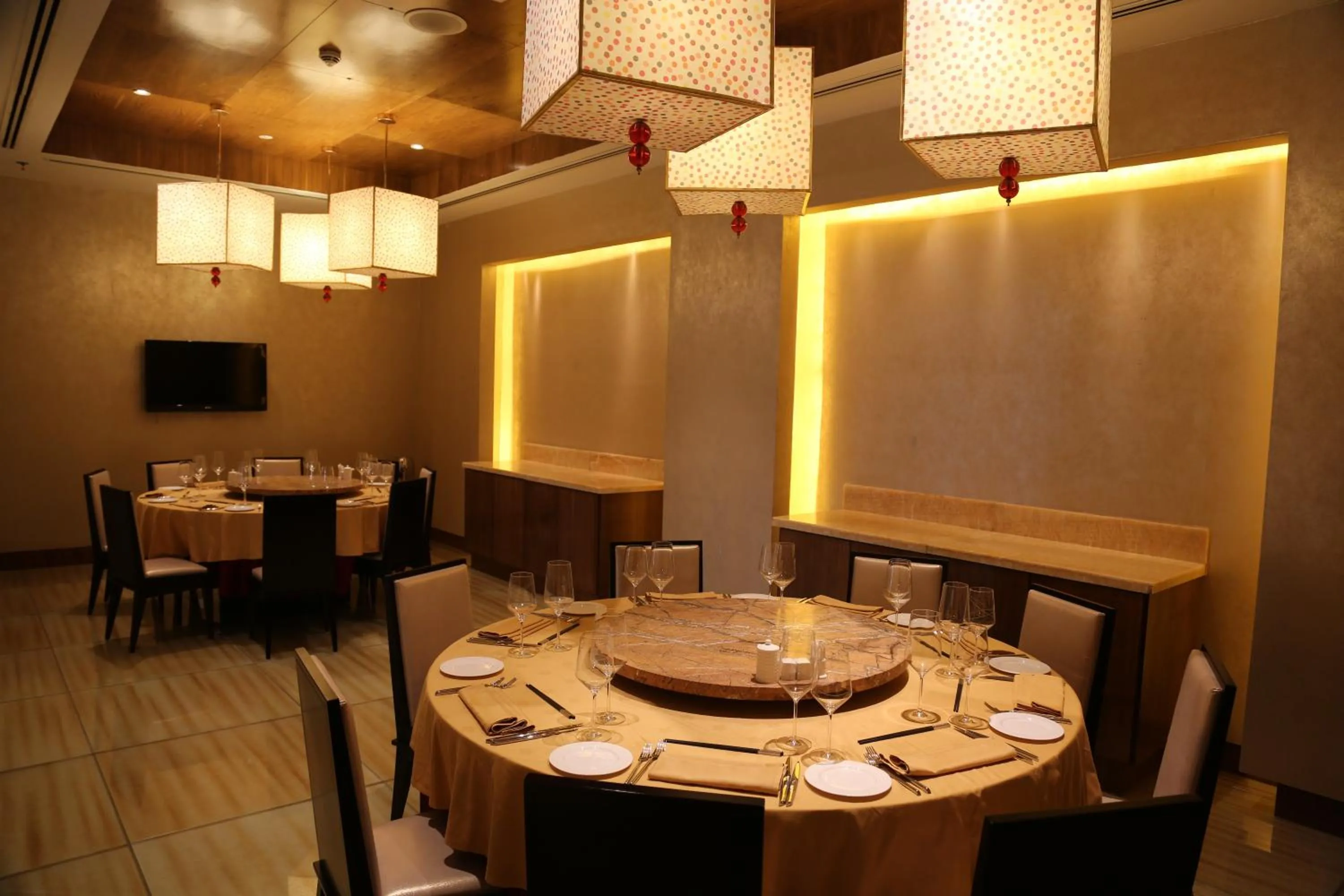 Restaurant/places to eat in Lagos Continental Hotel