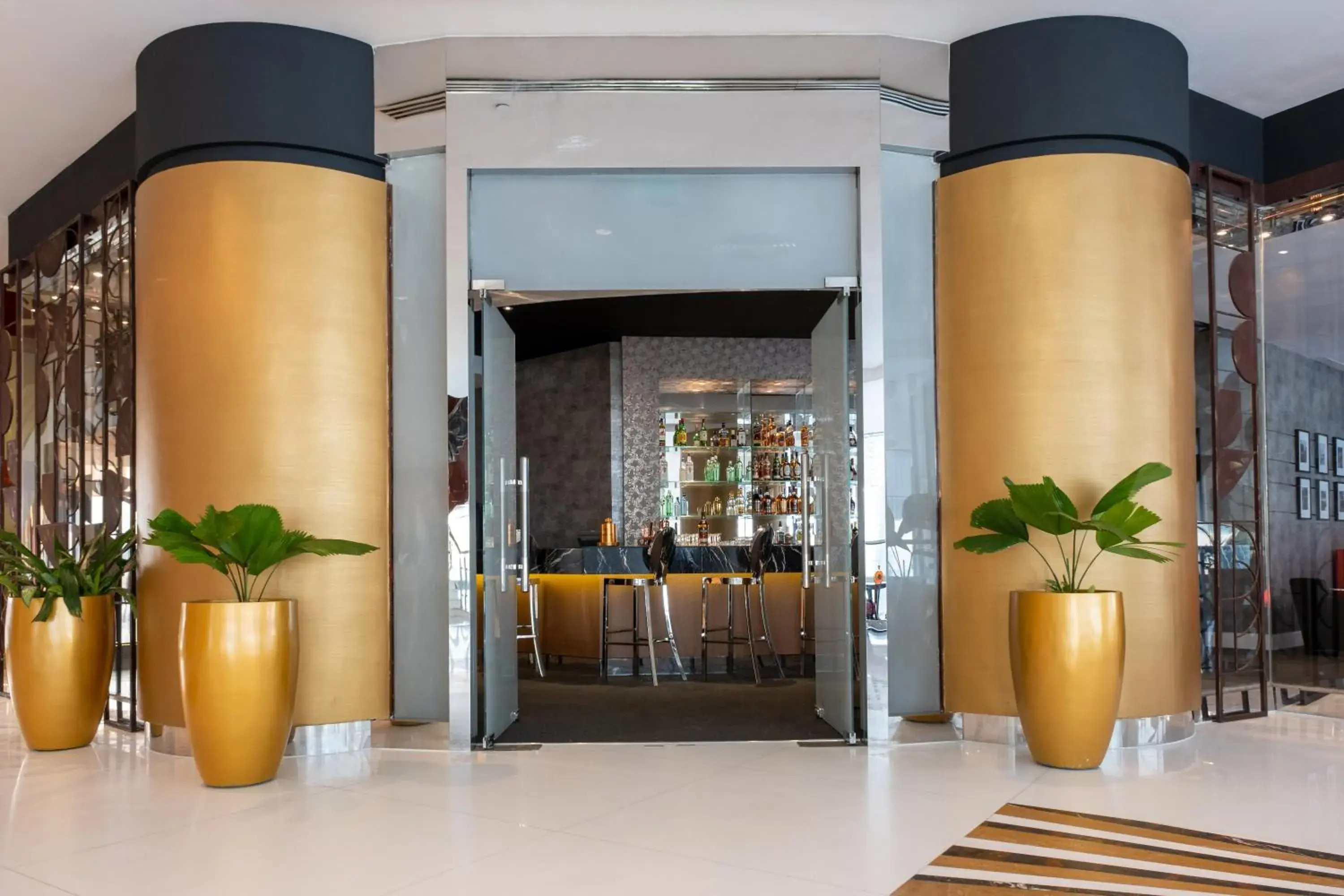 Restaurant/places to eat in Lagos Continental Hotel Restaurant/places to eat in Lagos Continental Hotel