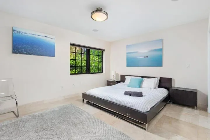 Bedroom in Villa Toscana - Luxury with Pool