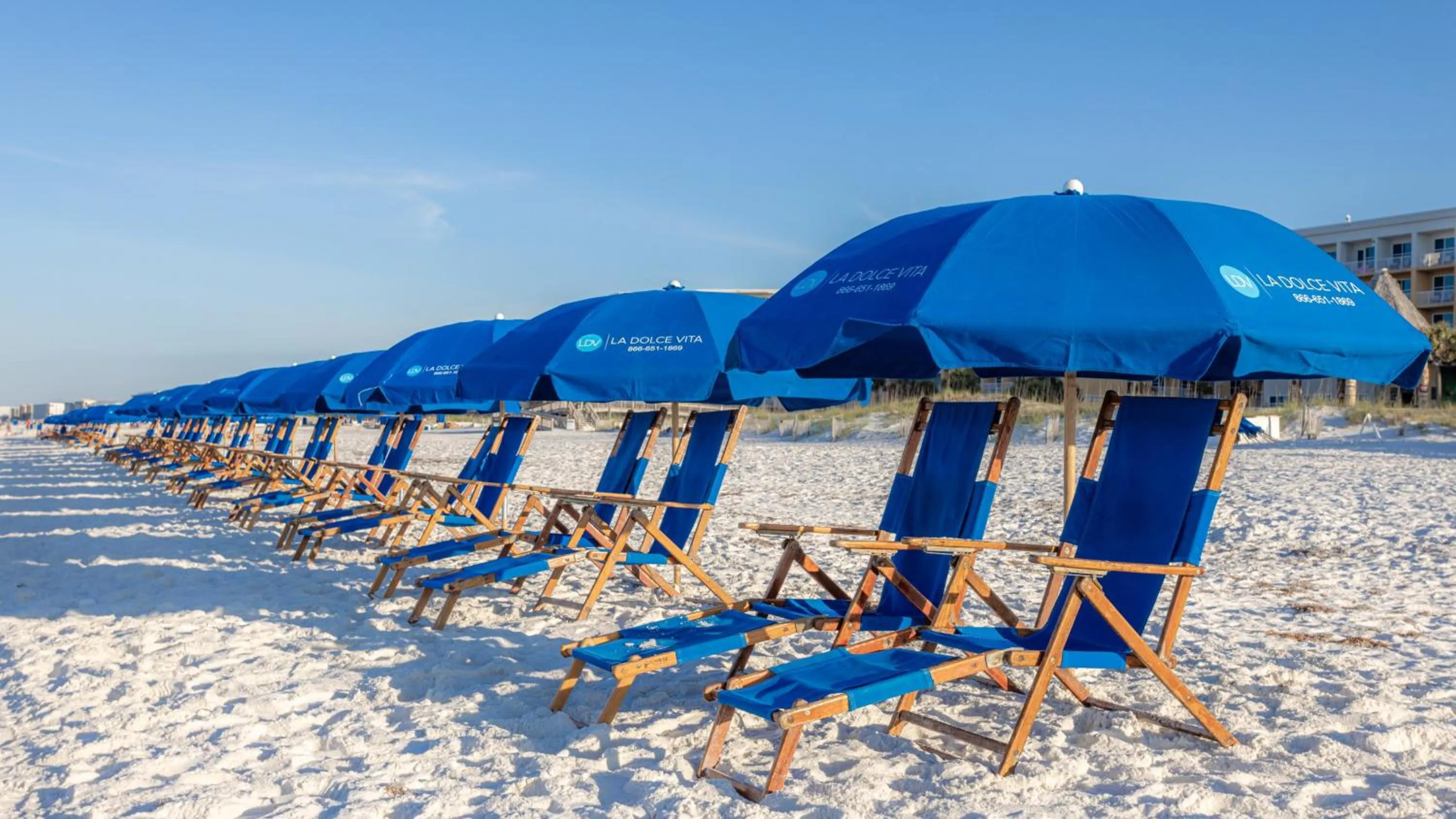 Beach in Holiday Inn Resort Fort Walton Beach by IHG