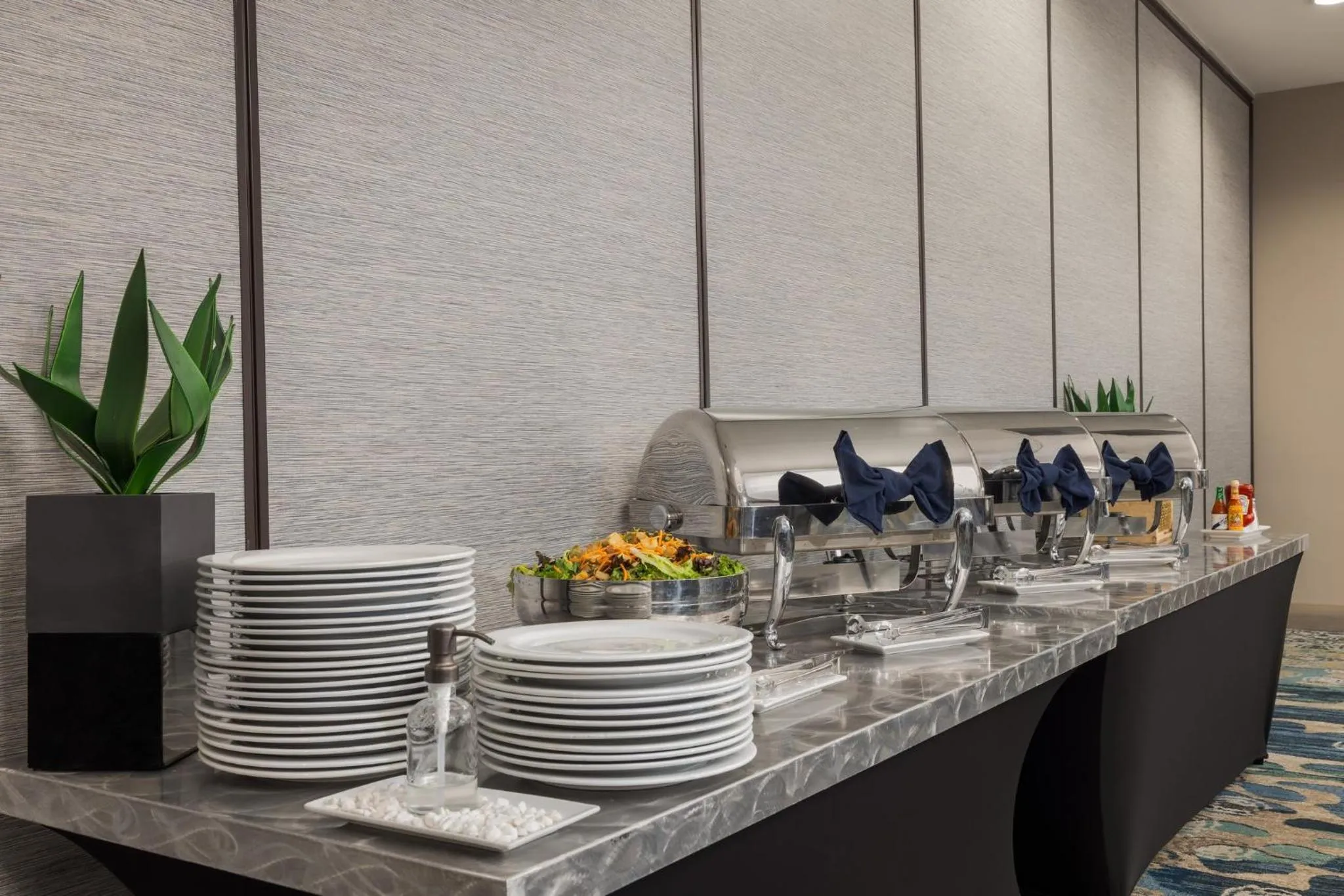 Meeting/conference room in Holiday Inn Resort Fort Walton Beach by IHG