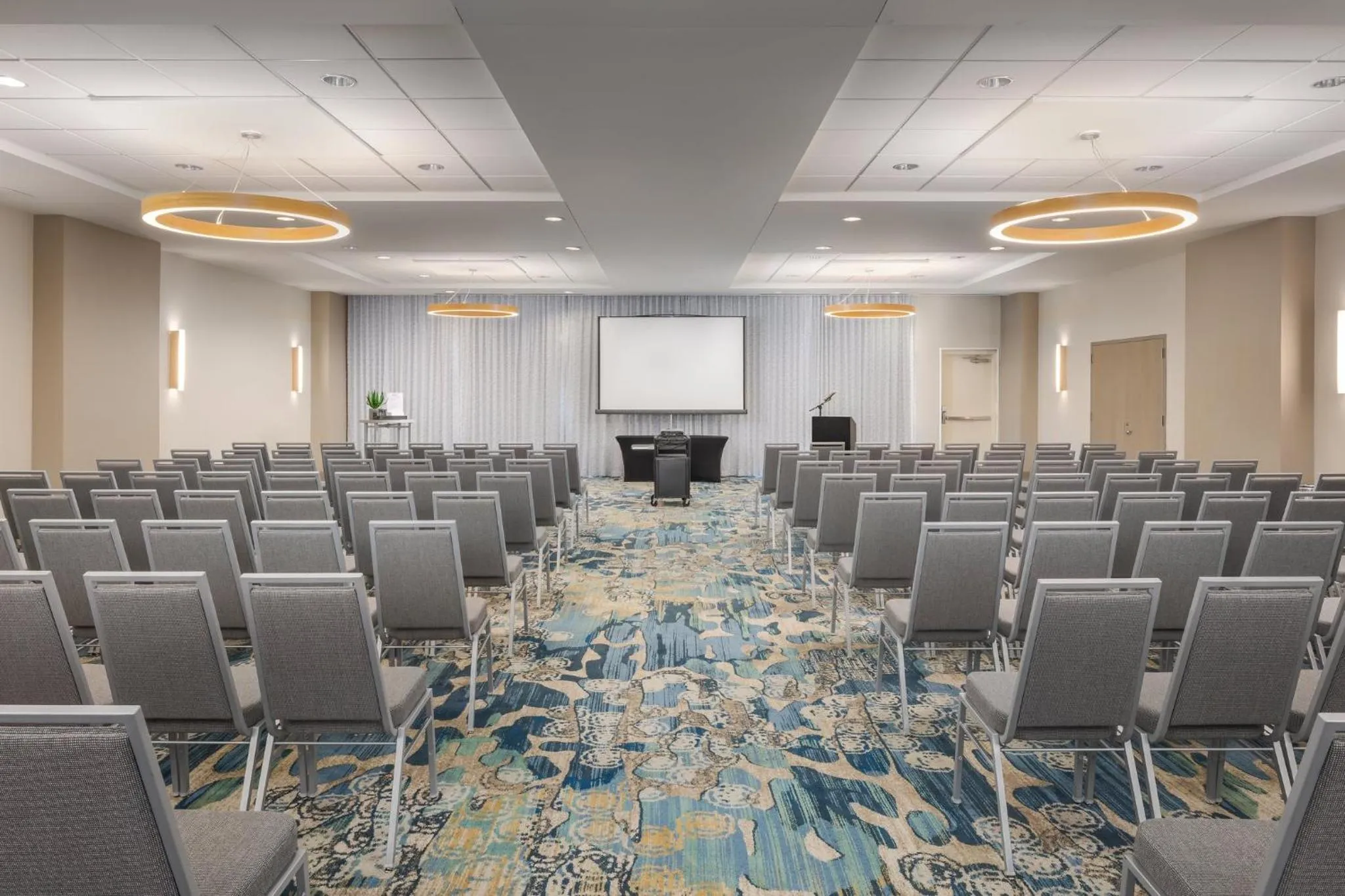 Meeting/conference room in Holiday Inn Resort Fort Walton Beach by IHG