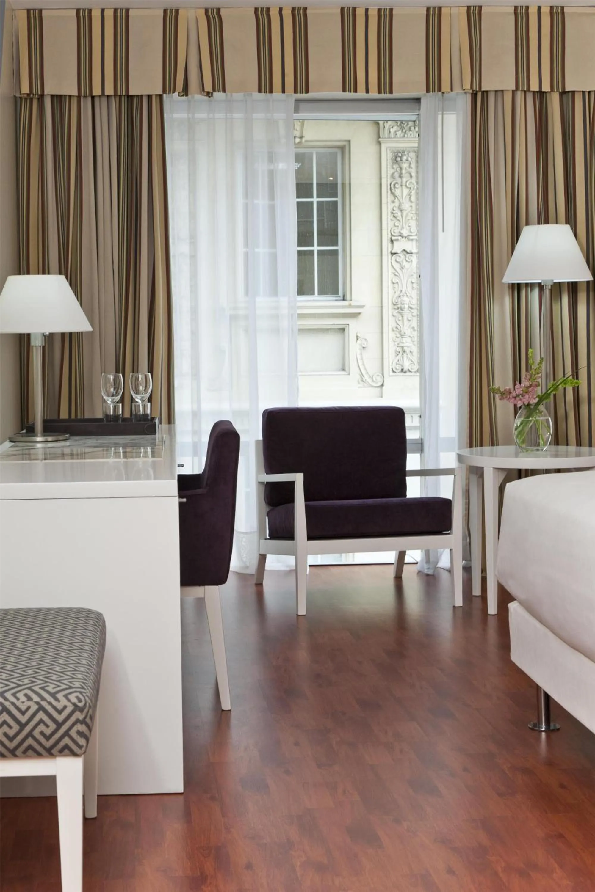 Bedroom in NH Buenos Aires Latino