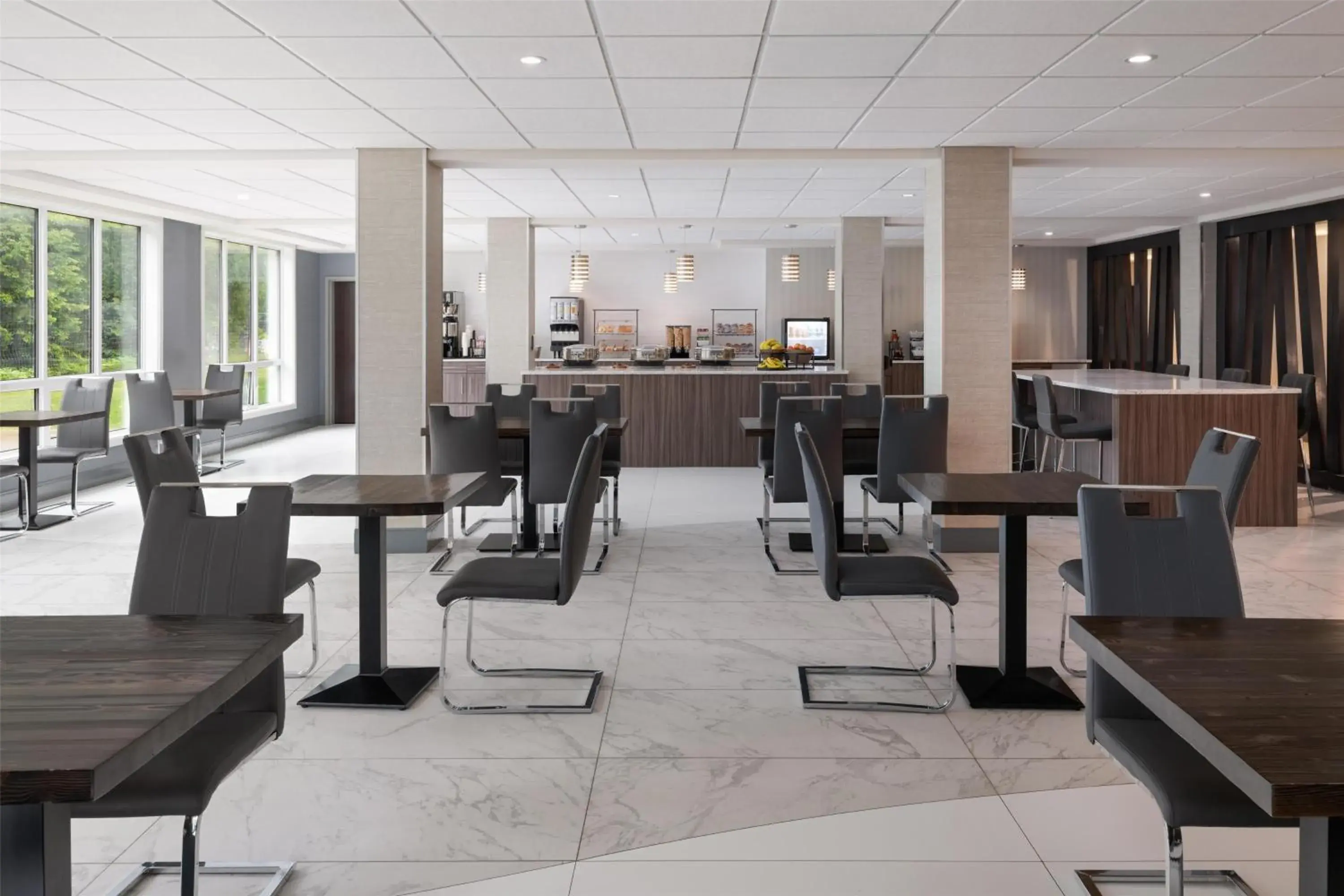 Restaurant/places to eat in Best Western Plus Gateway to the Falls Restaurant/places to eat in Best Western Plus Gateway to the Falls