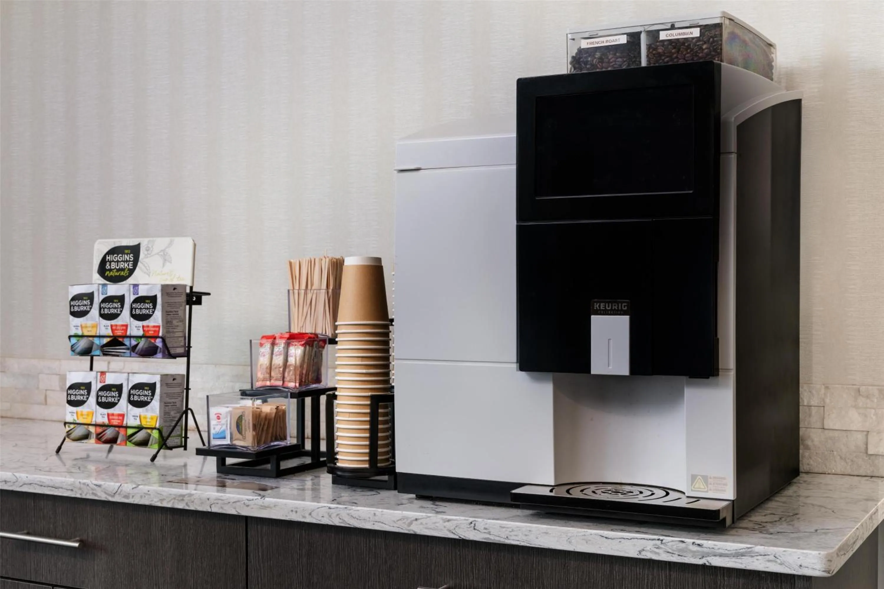 Restaurant/places to eat in Best Western Plus Gateway to the Falls