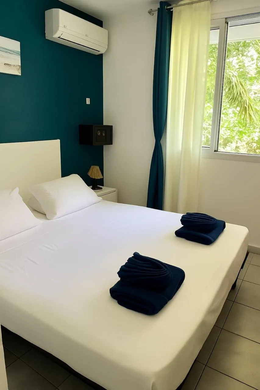 Bed in Lindsey Hôtel