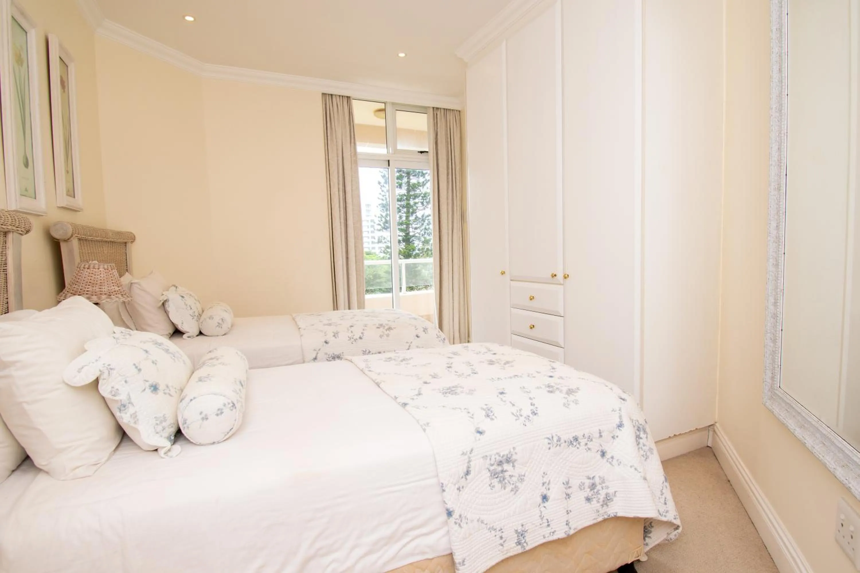 Bed in 201 Oyster Quays - by Stay in Umhlanga