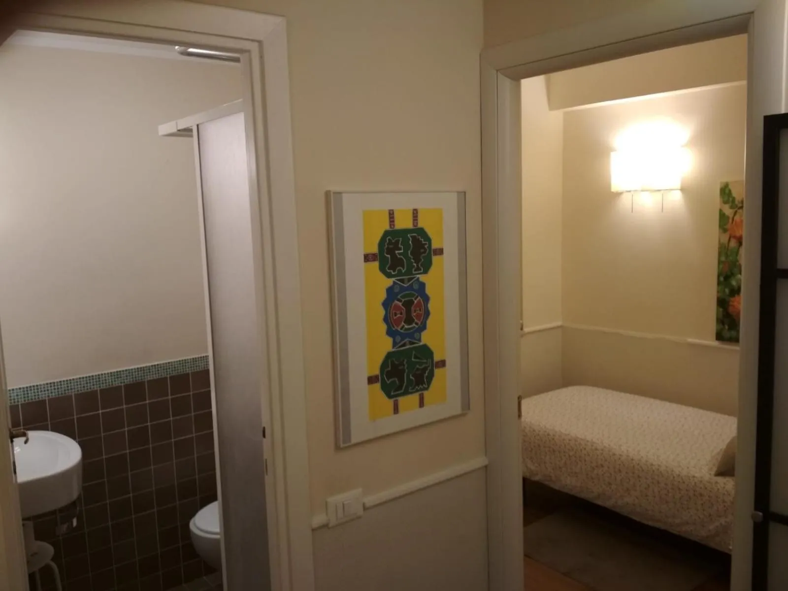 Bathroom in Colfelice Rooms