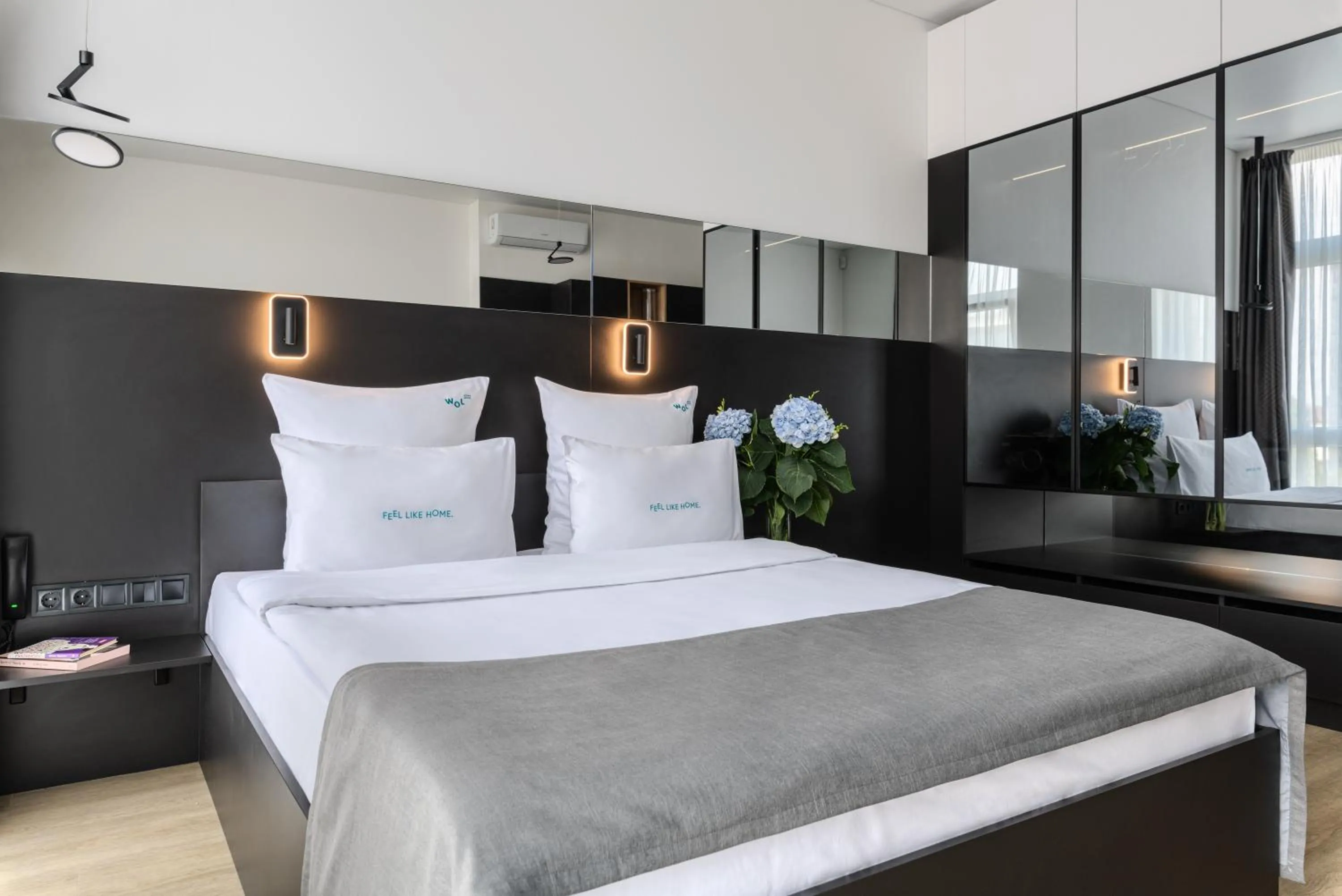 Bed in WOL 121 by Ribas