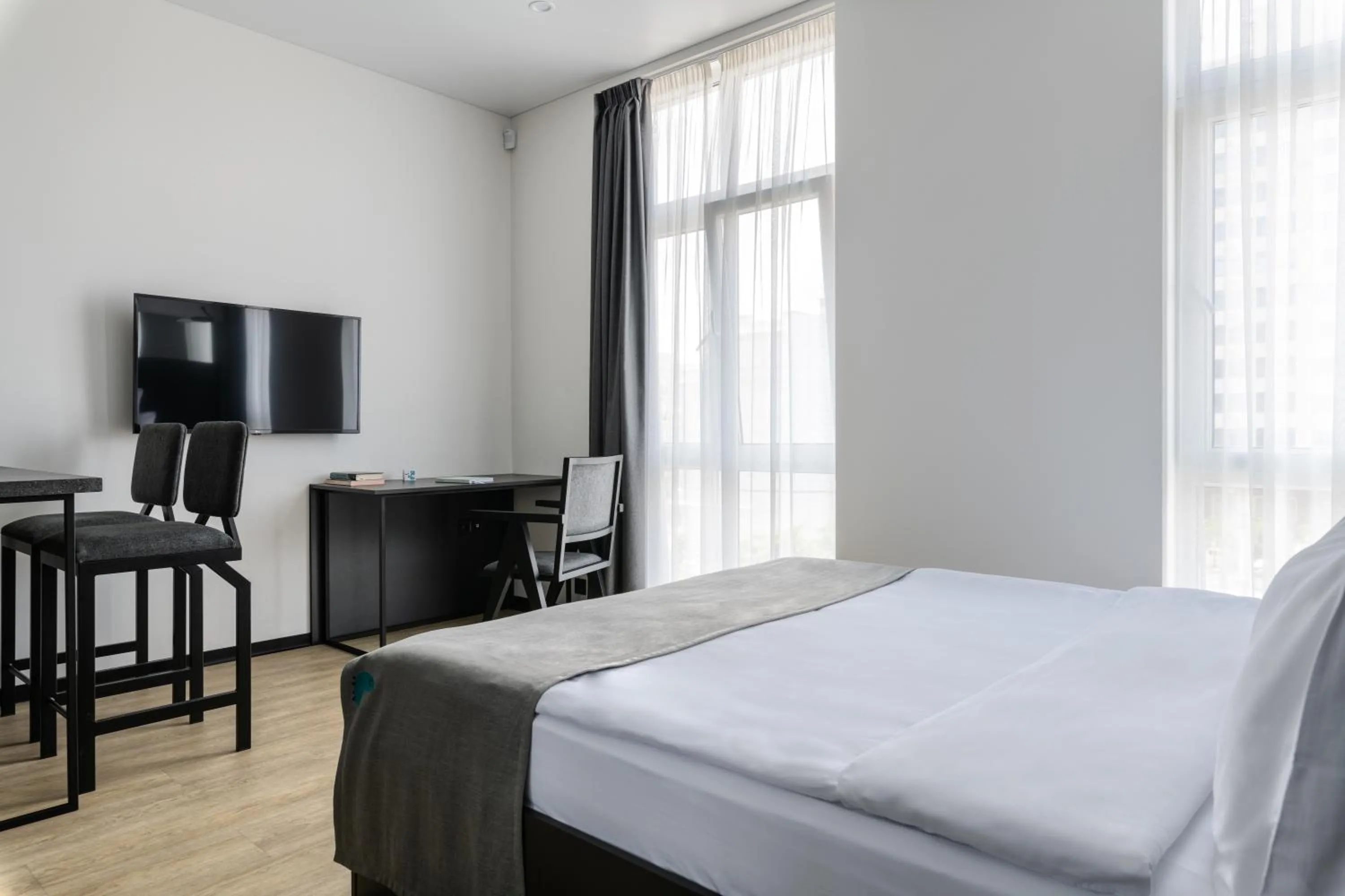 Breakfast, Bed in WOL 121 by Ribas