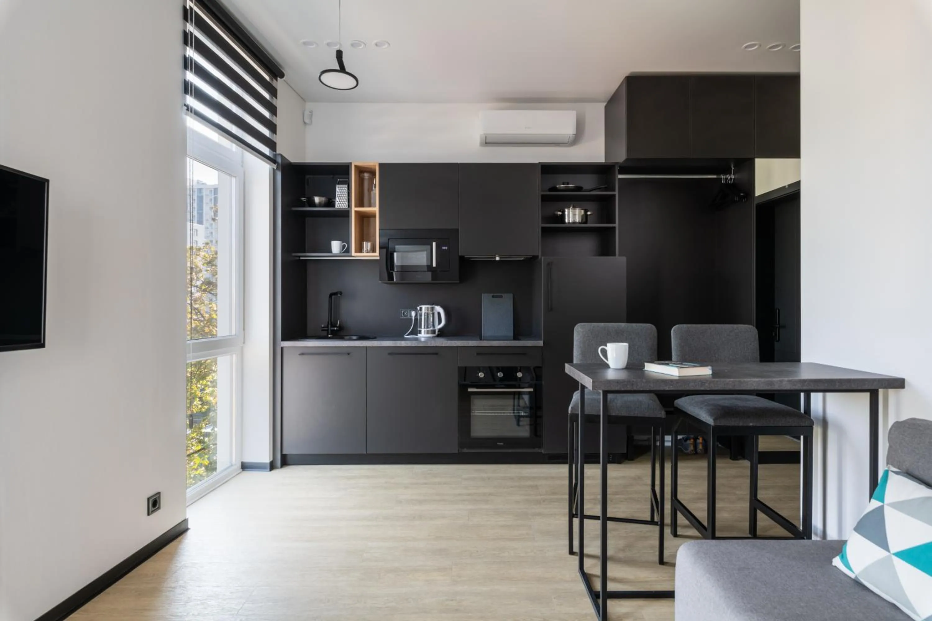 Kitchen or kitchenette in WOL 121 by Ribas