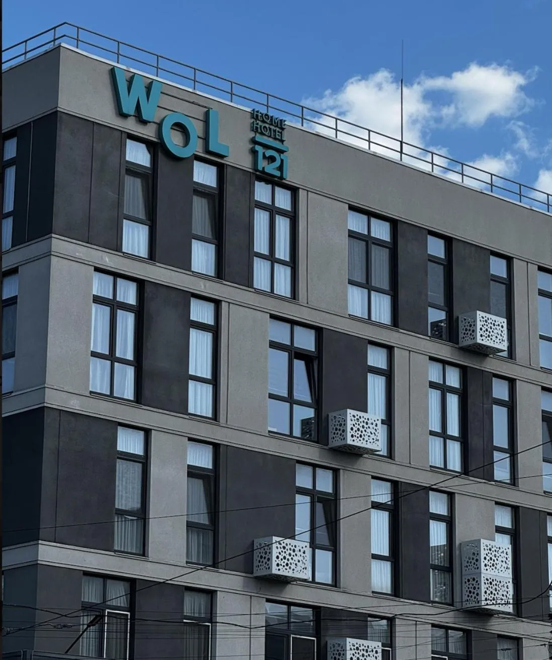 WOL 121 by Ribas