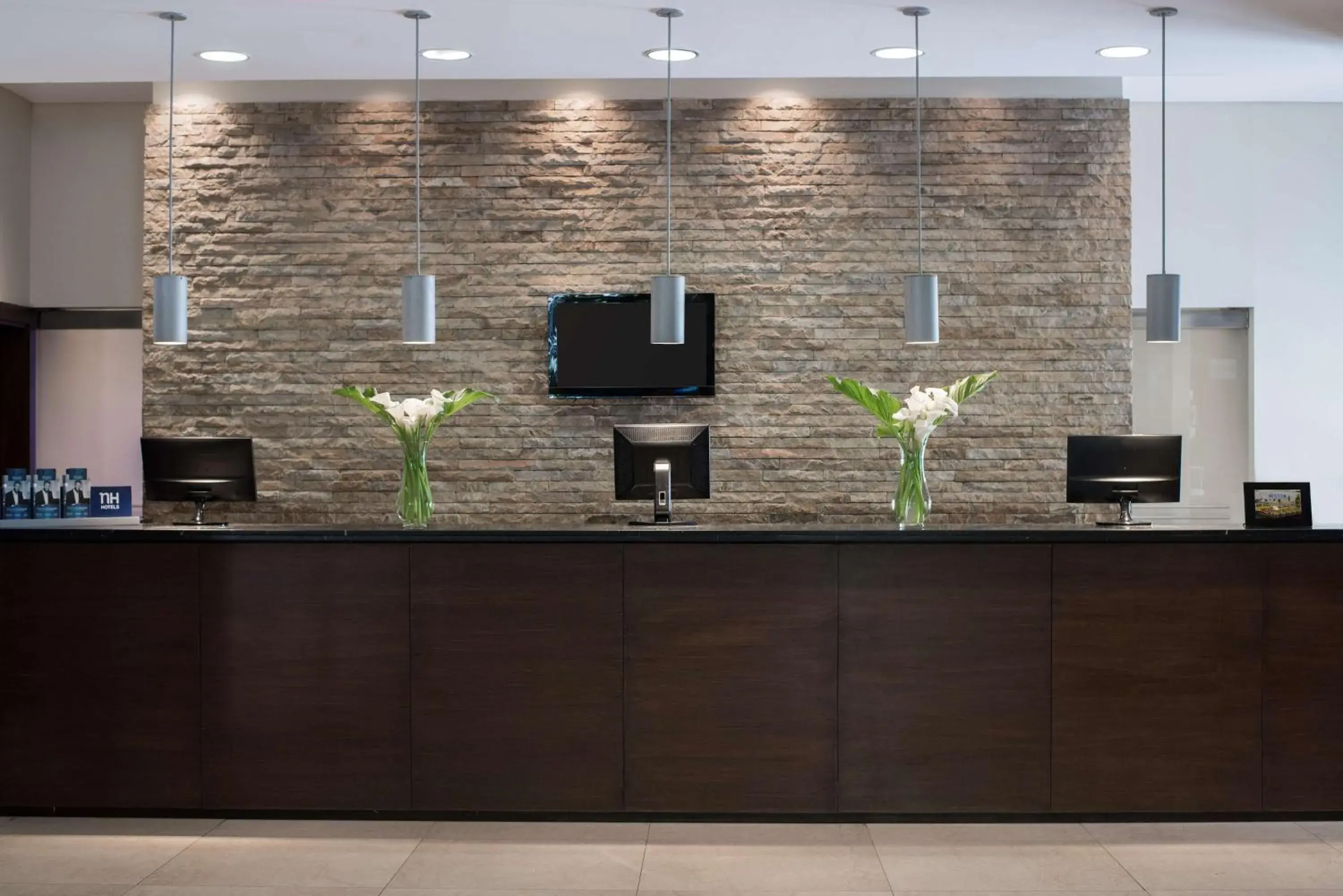 Lobby or reception in NH Mendoza Cordillera Lobby or reception in NH Mendoza Cordillera