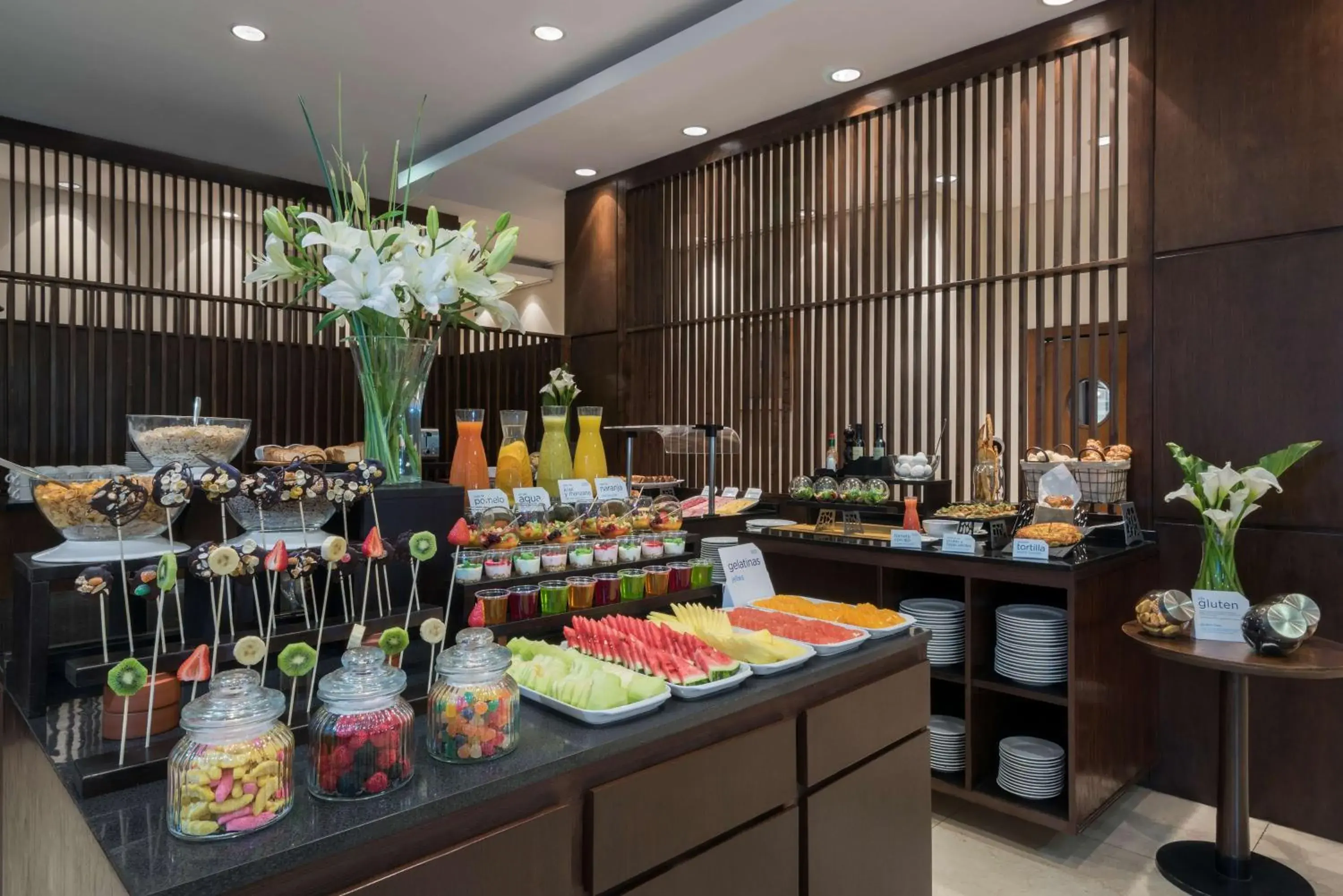 Breakfast in NH Mendoza Cordillera Breakfast in NH Mendoza Cordillera