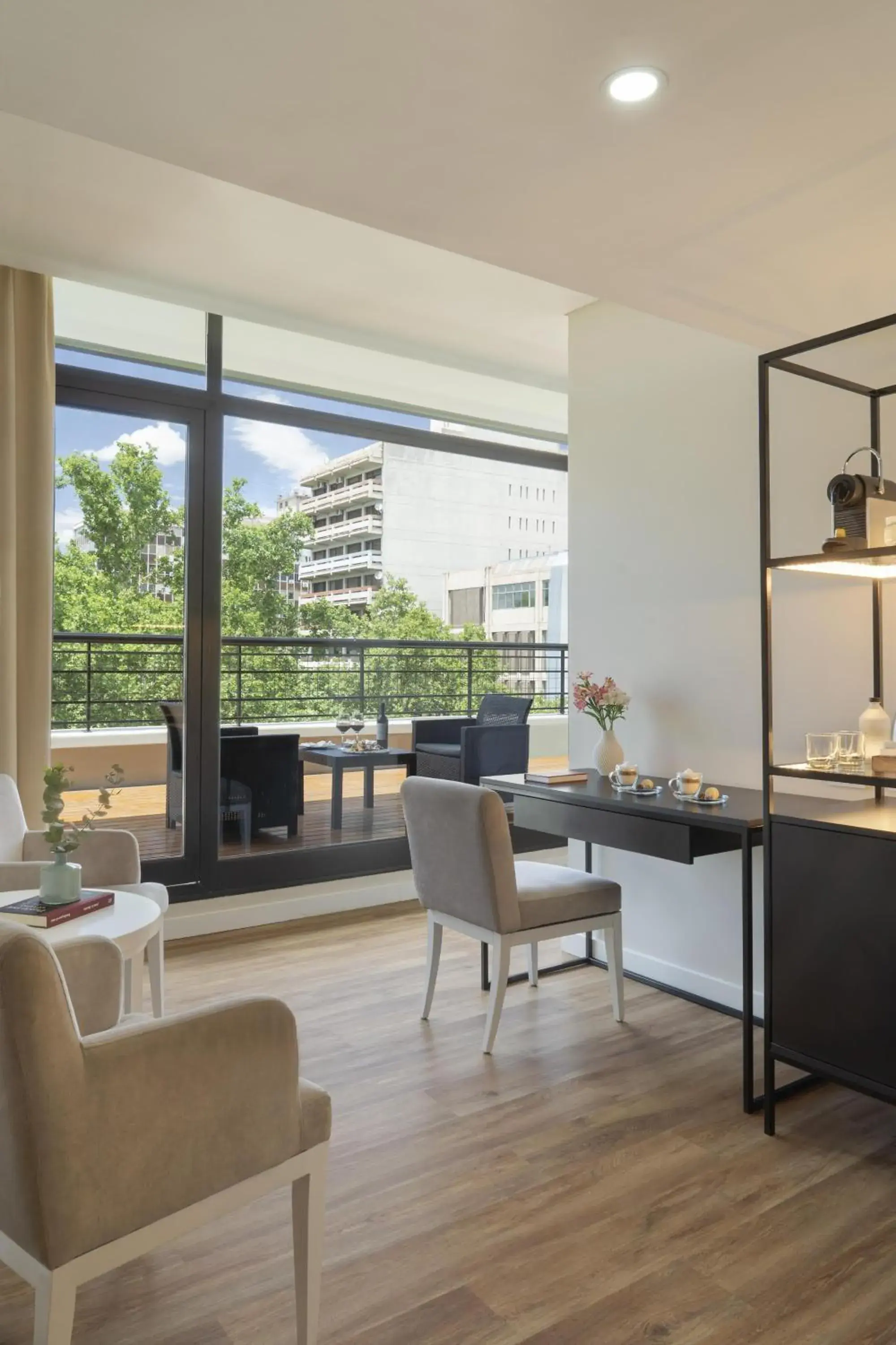 Bedroom in NH Mendoza Cordillera Bedroom in NH Mendoza Cordillera