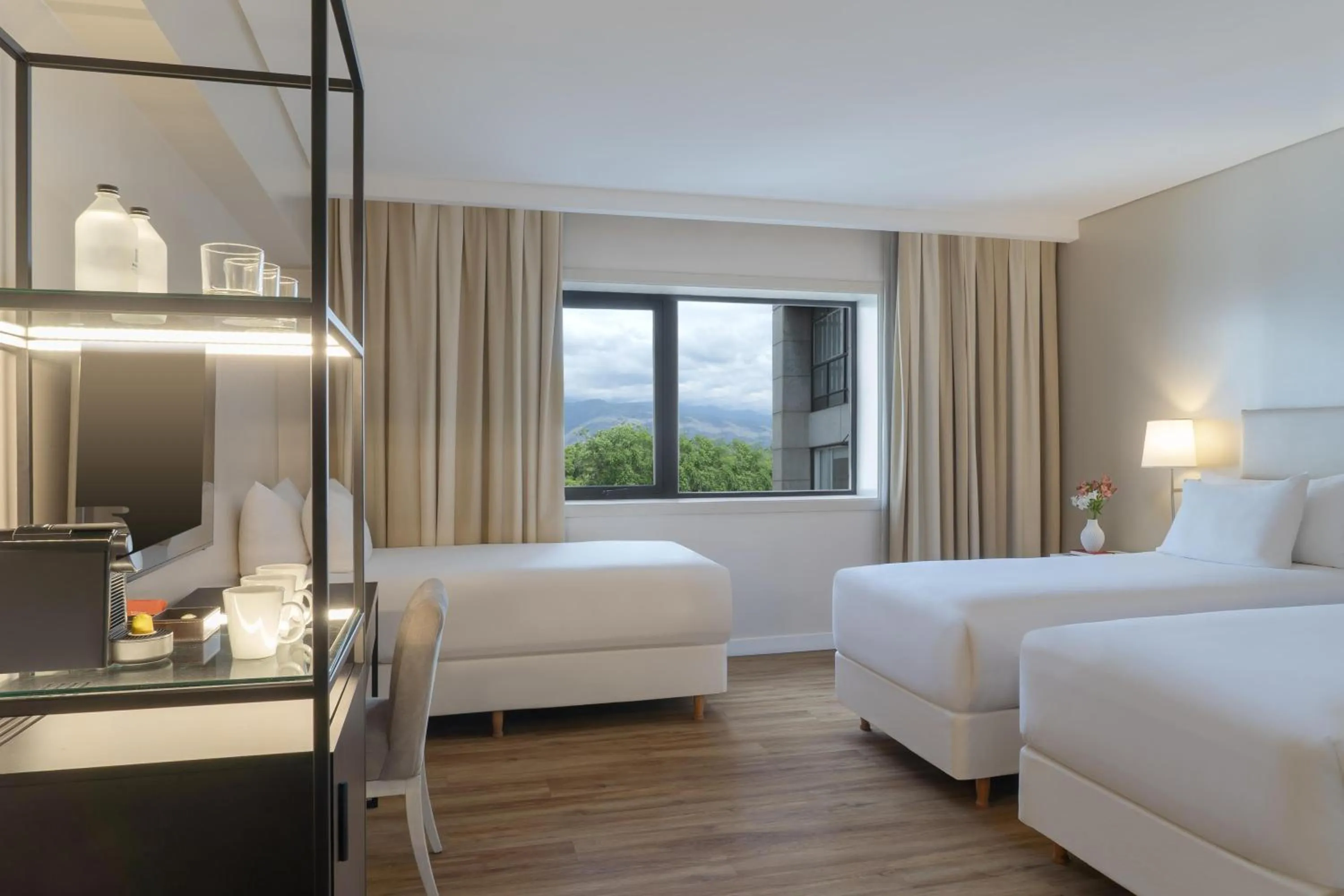 Bedroom, Bed in NH Mendoza Cordillera