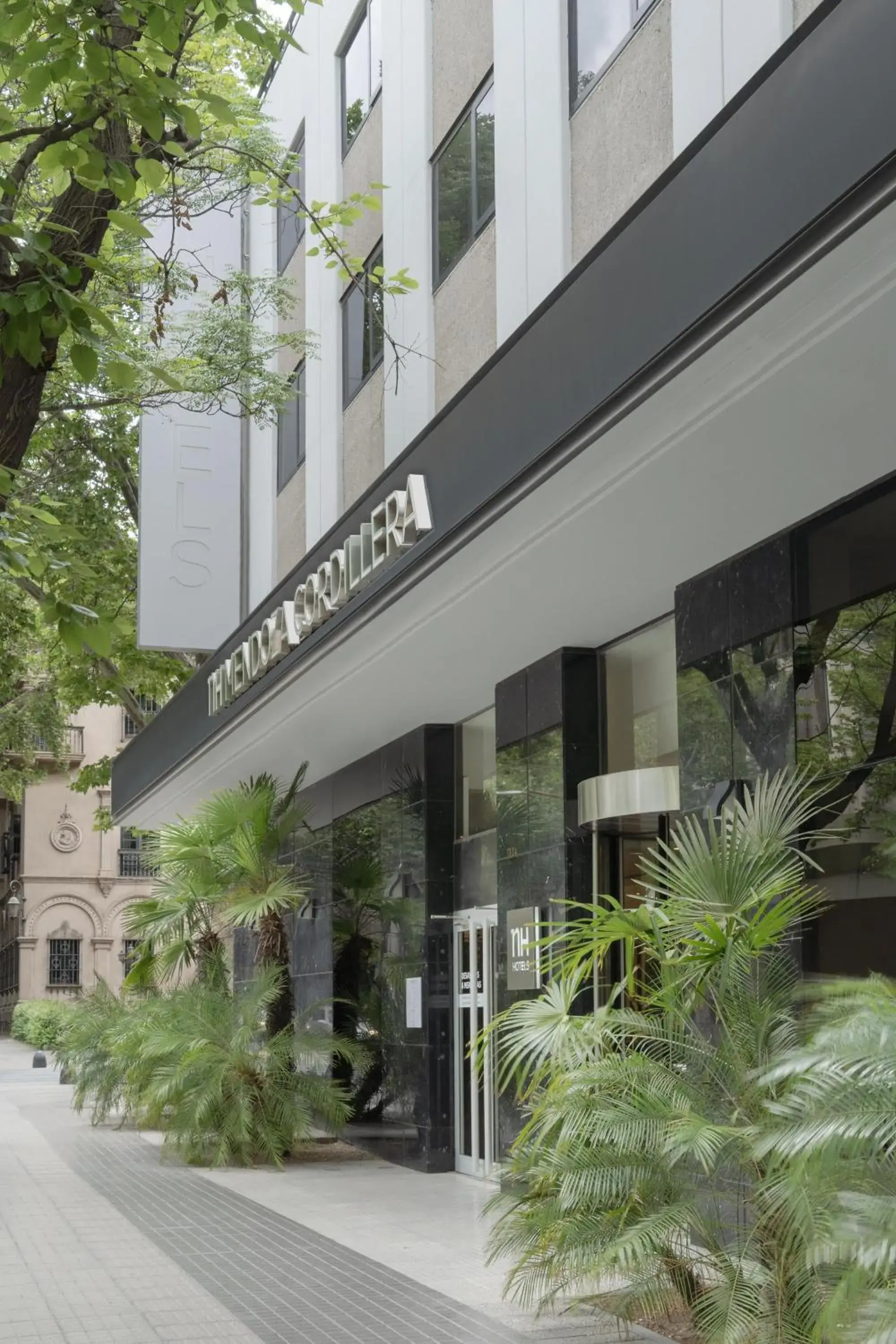 NH Mendoza Cordillera NH Mendoza Cordillera