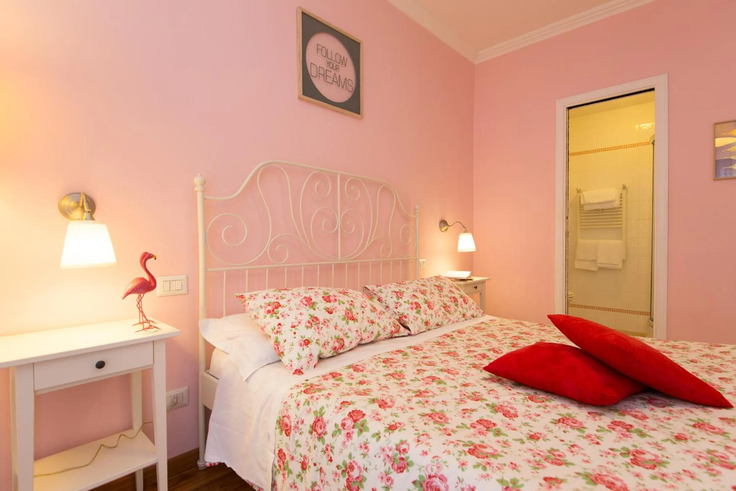 Photo of the whole room, Bed in Malkavacanze B&B