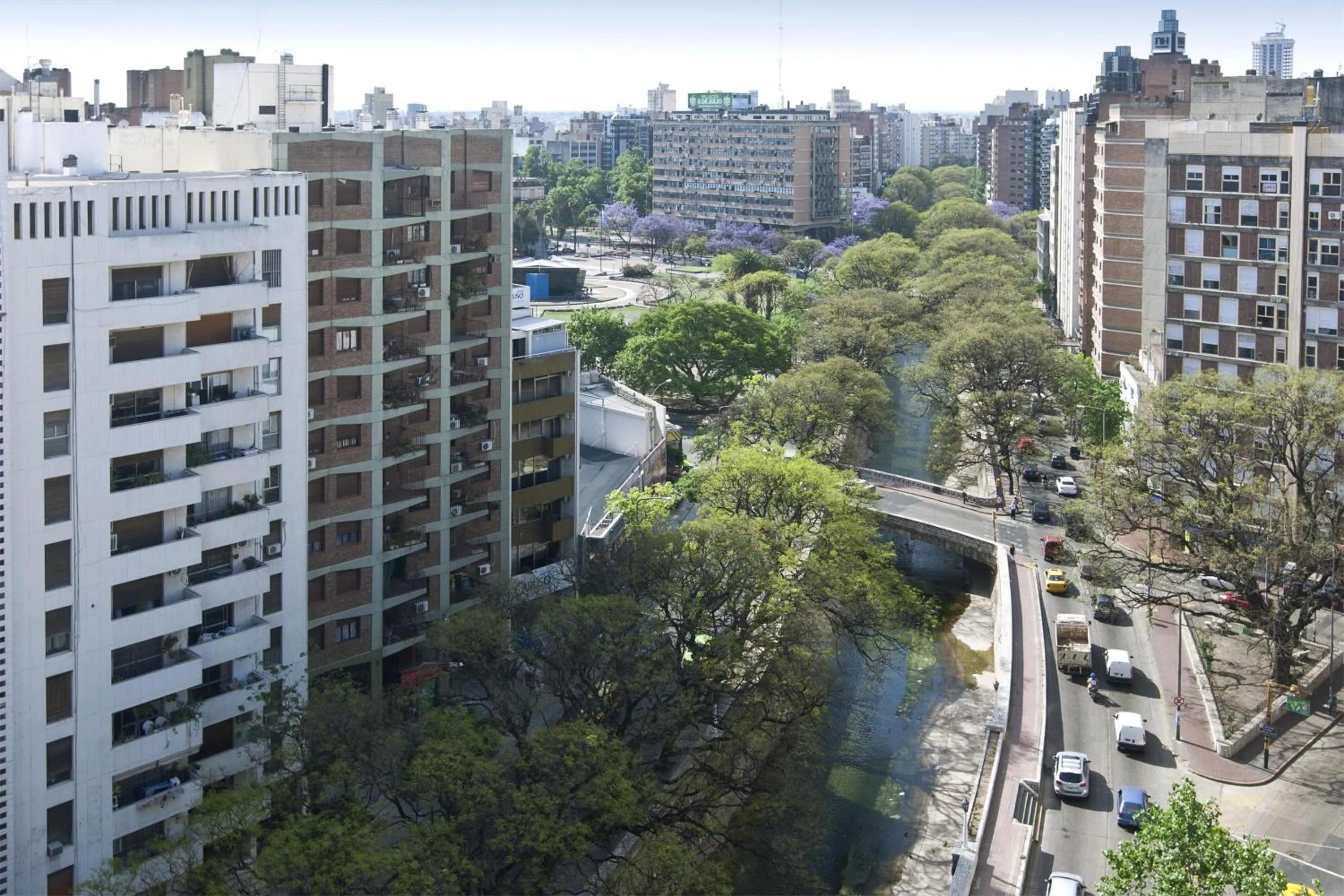 Property building in NH Córdoba Urbano