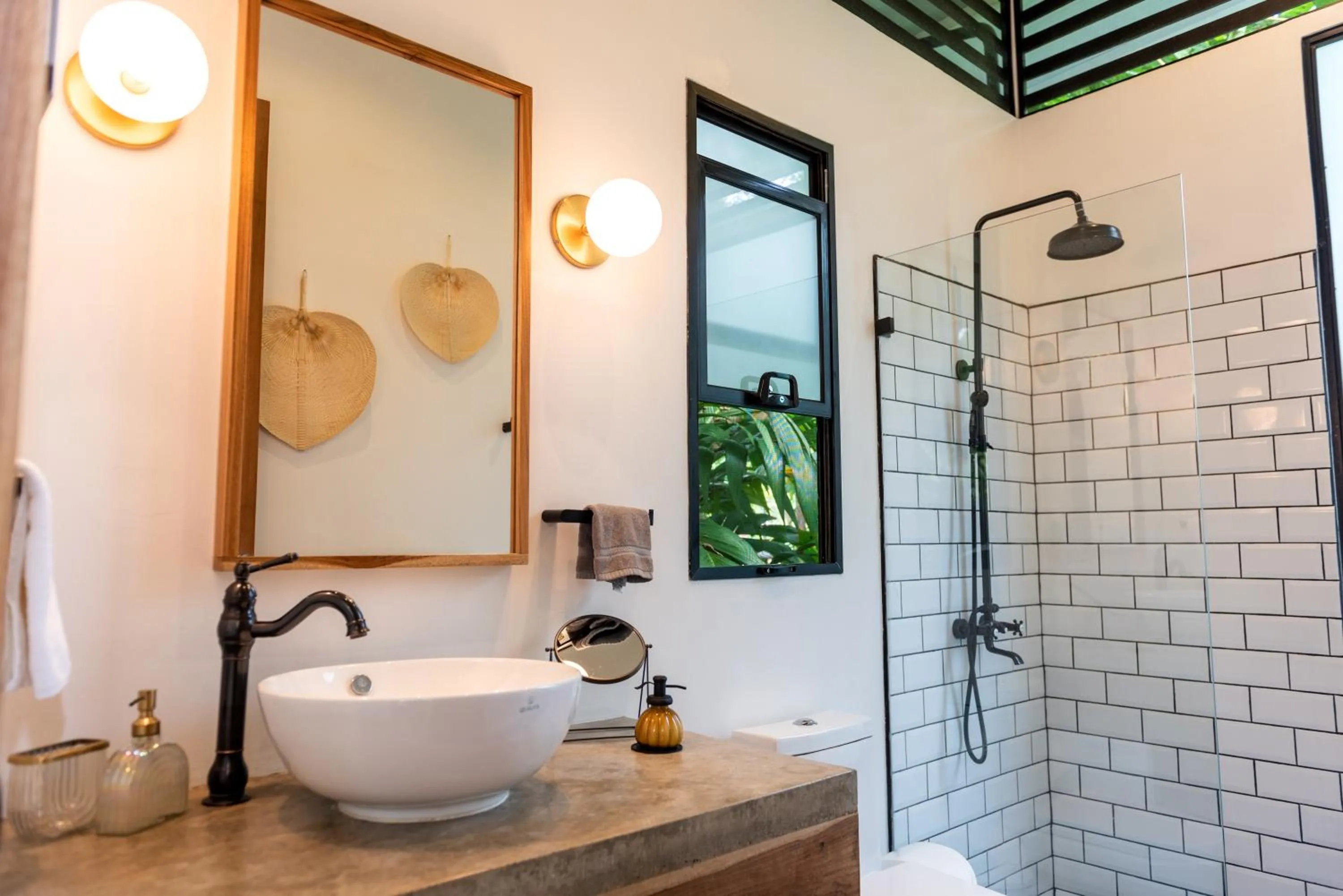 Shower in La Prometida