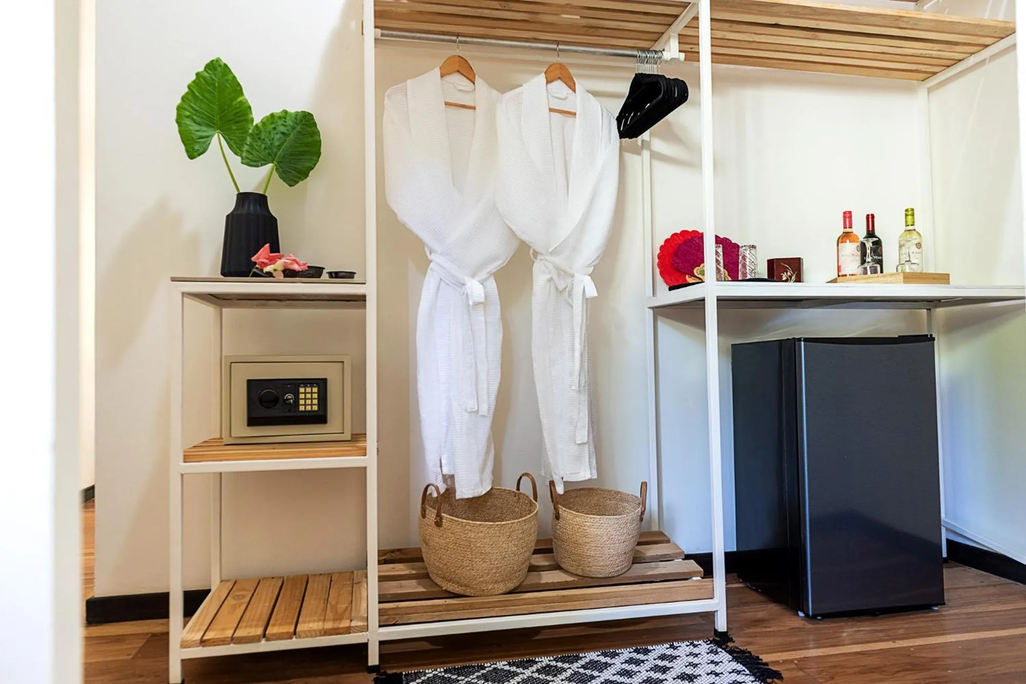 minibar in La Prometida